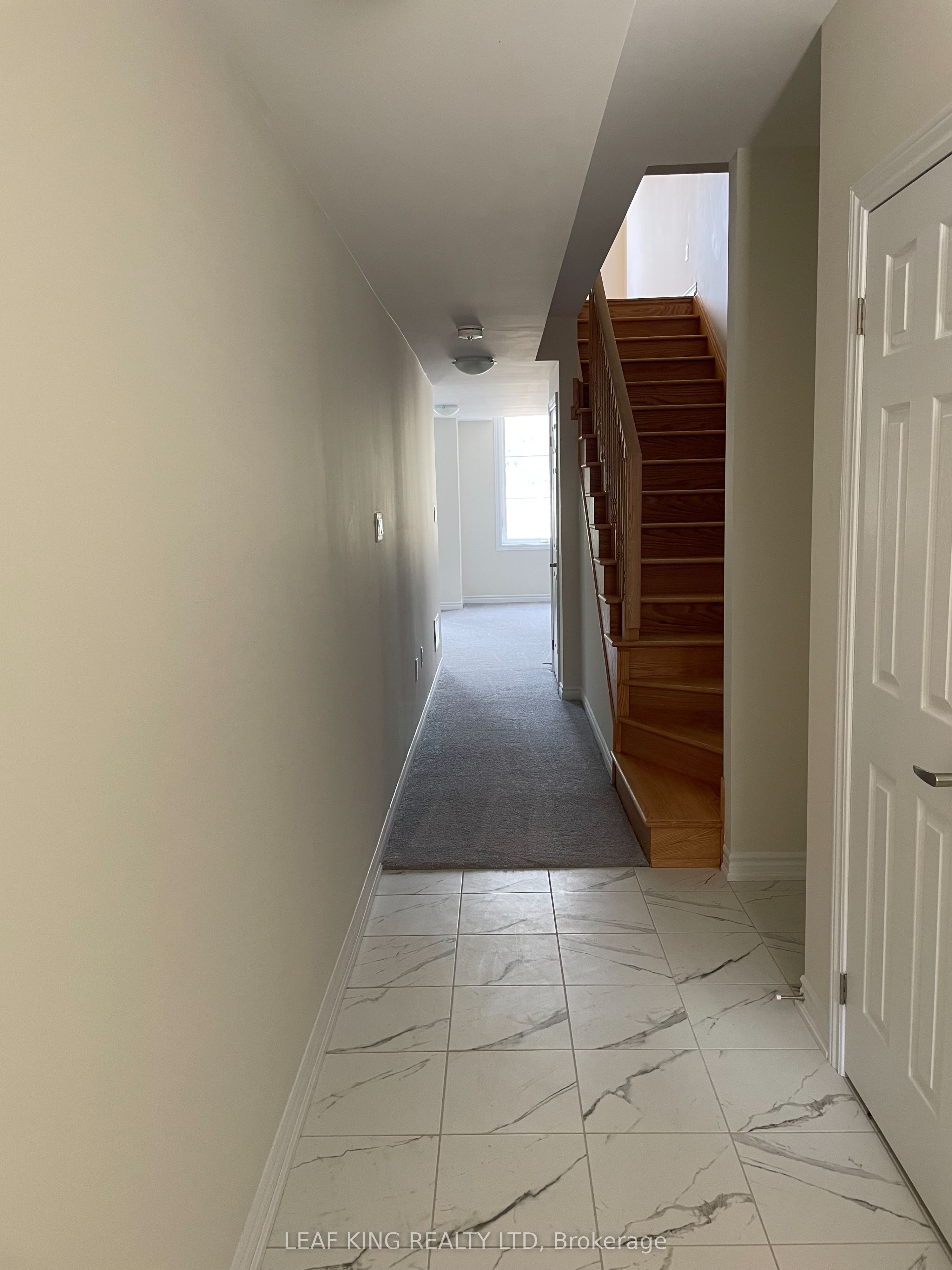 1457 National Common, Burlington, ON L7P 0V7 photo 2