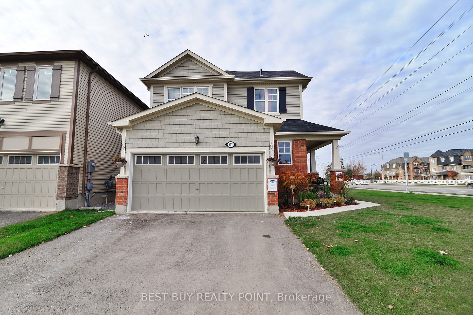 81 Ruhl Drive, Milton, ON L9T 8S4 photo 2