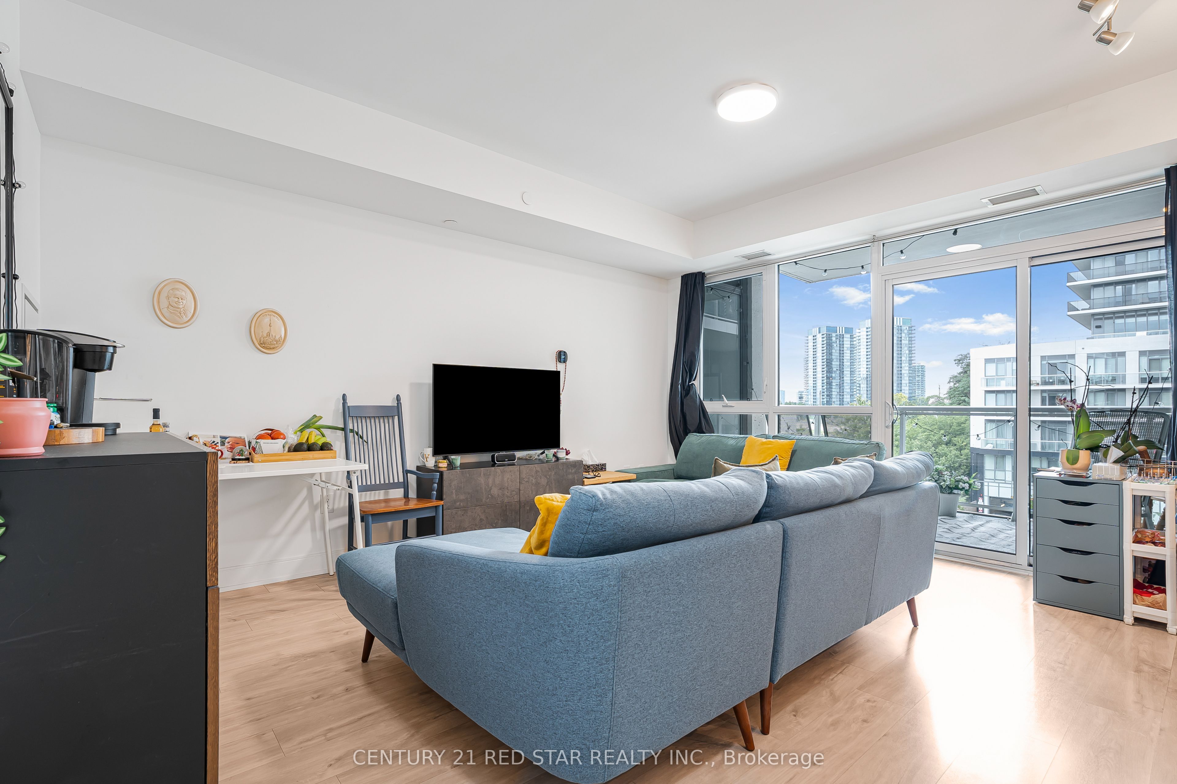 65 Annie Craig Drive 316, Toronto, ON M8V 0G3 photo 4
