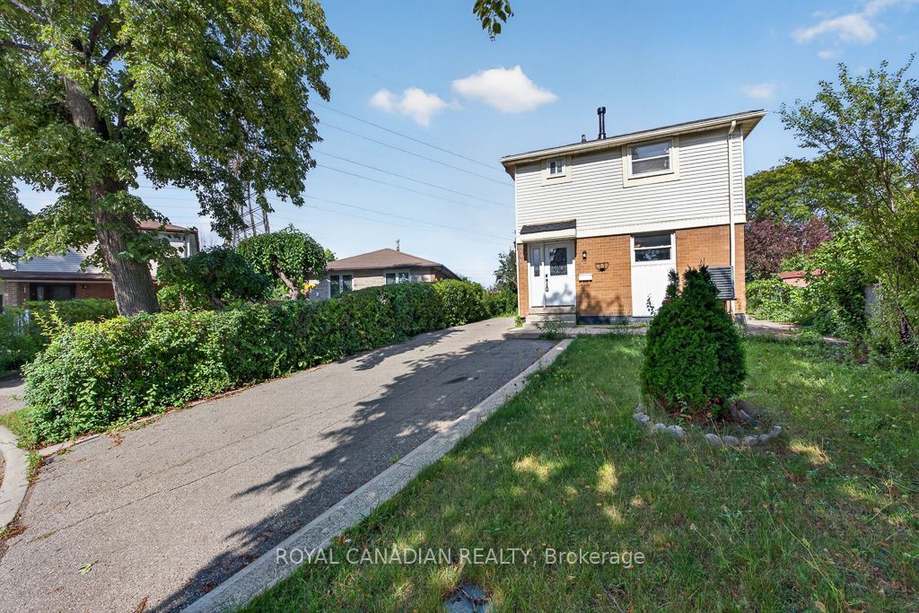 6 Damascus Drive, Toronto, ON M9V 4G1 photo 2