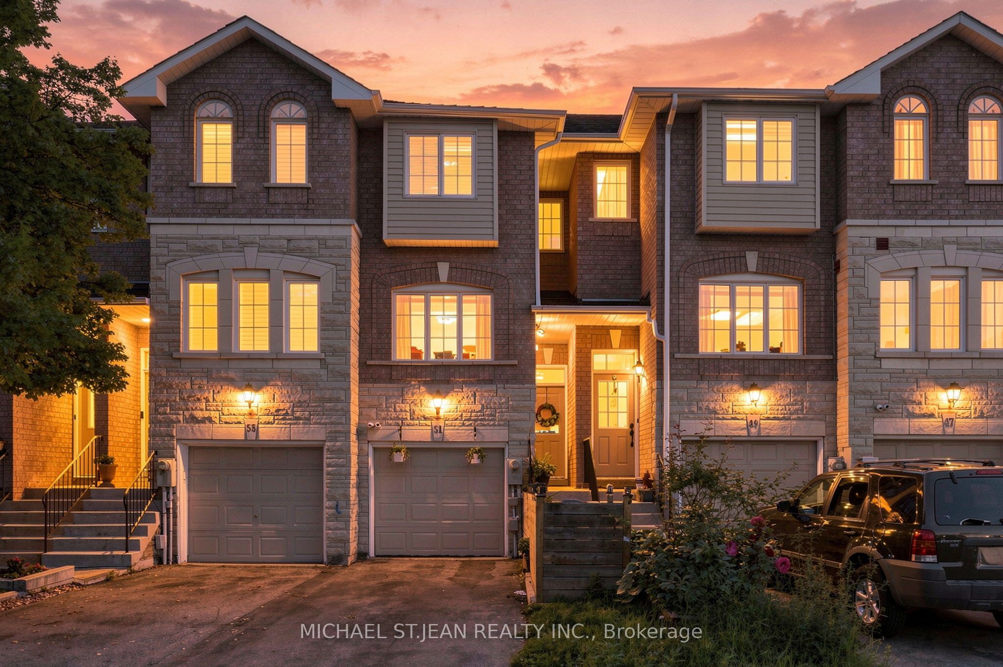 51 Mount Dennis Drive, Toronto, ON M6M 5H5