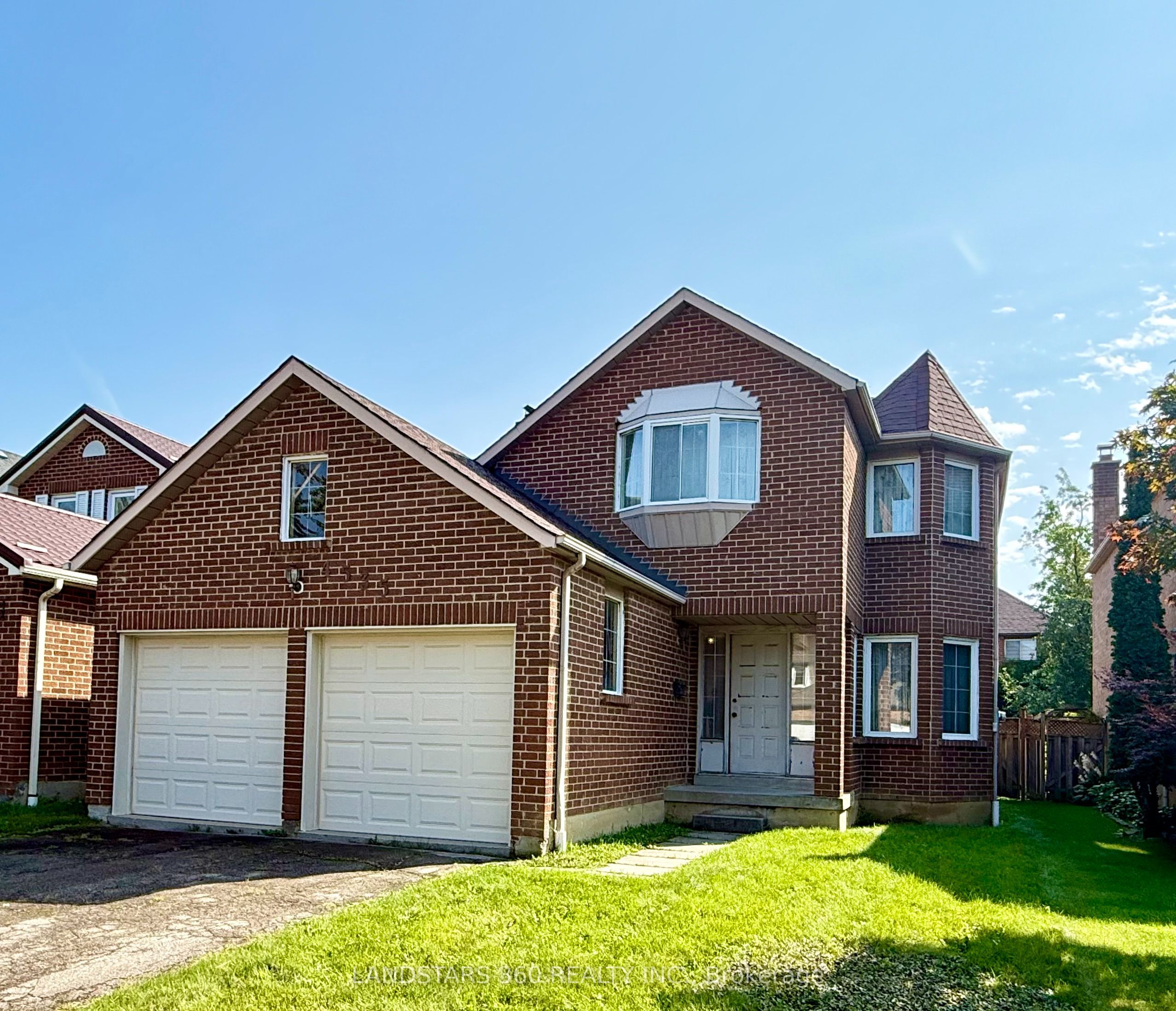 4535 Gullfoot Circle, Mississauga, ON L4Z 2K3 photo 2