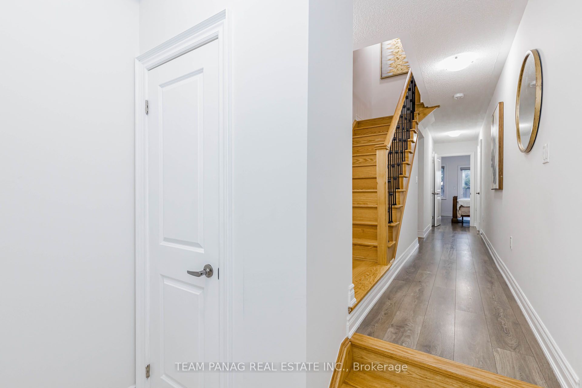 9 Faye Street, Brampton, ON L6P 4M9 photo 4