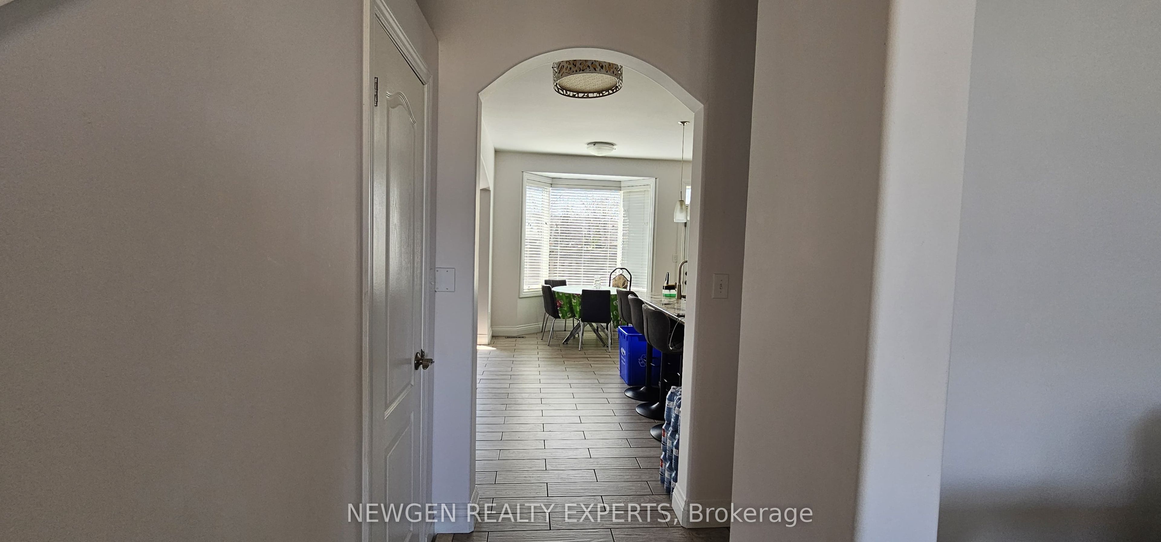 687 Marley Crescent, Milton, ON L9T 5M1 photo 4