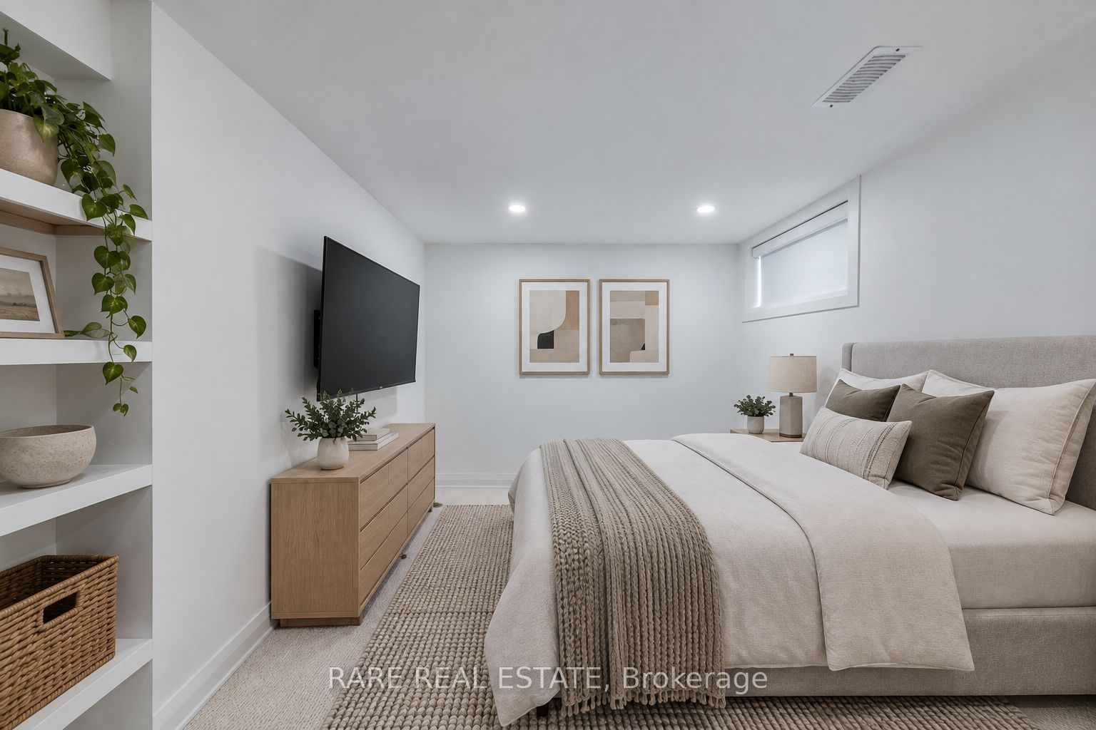 27 Fairbank Avenue 1, Toronto, ON M6E 3Y5 photo 5