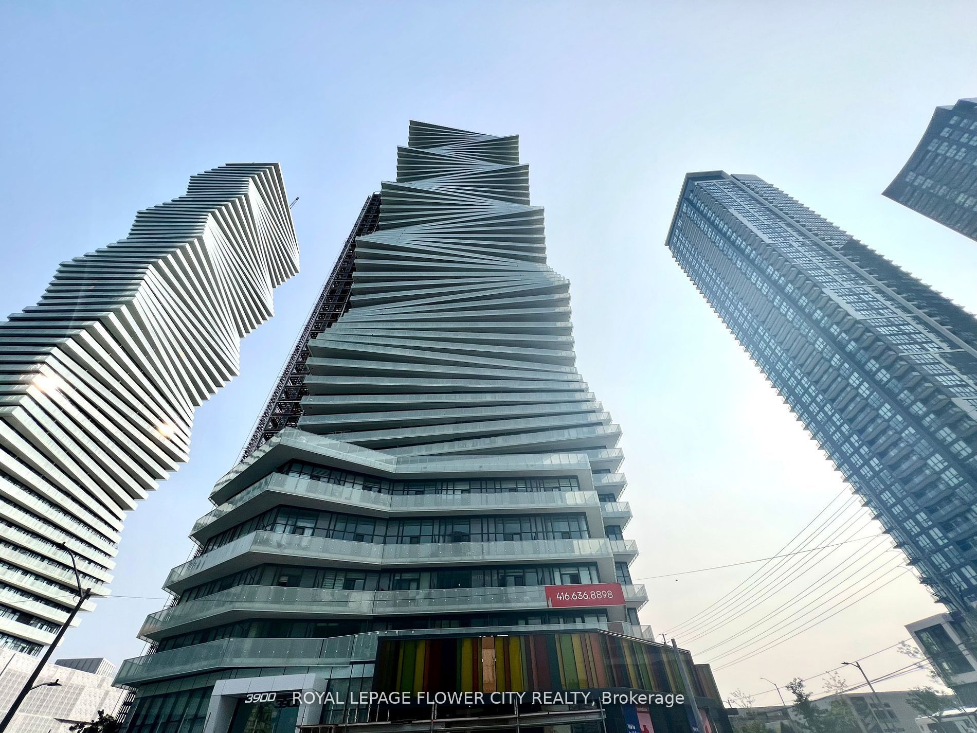 3900 Confederation Parkway 607, Mississauga, ON L5B 0M3