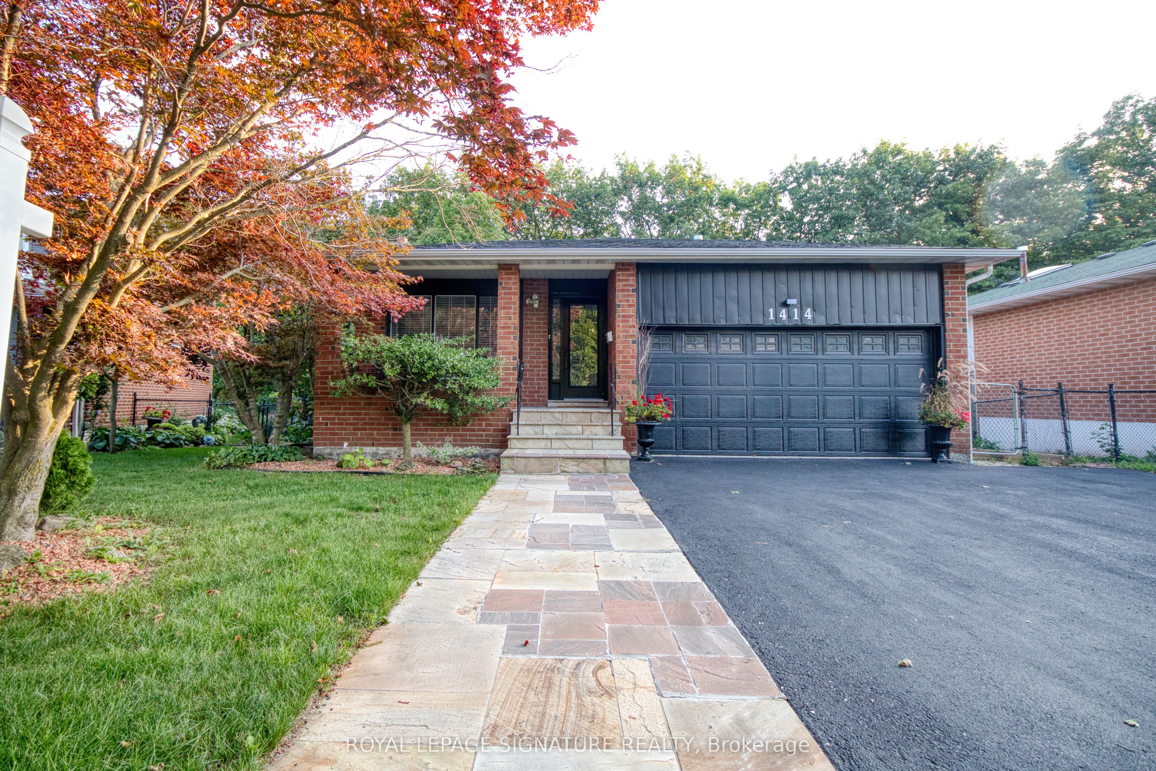 1414 Harmsworth Square, Oakville, ON L6H 3E7 photo 3