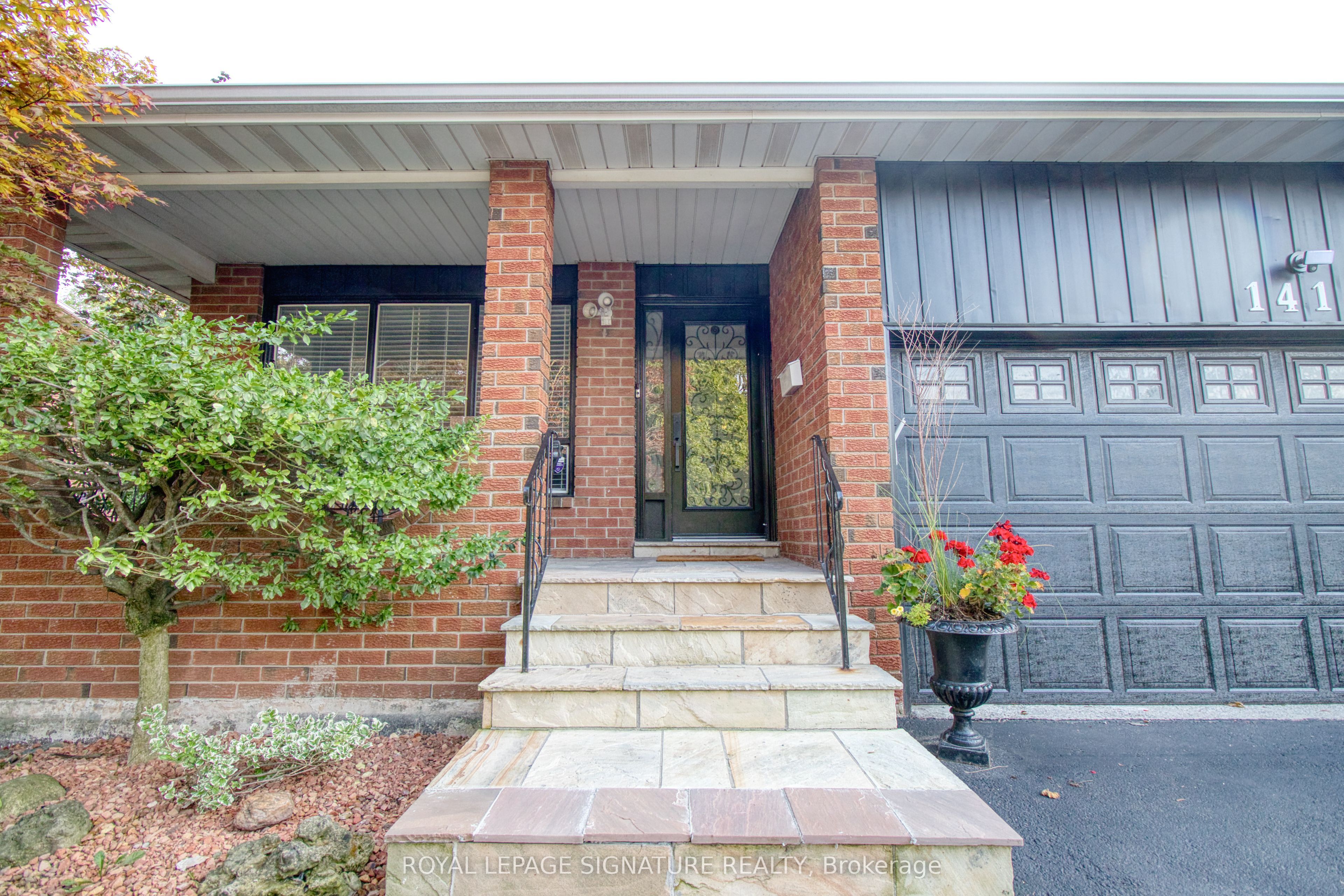 1414 Harmsworth Square, Oakville, ON L6H 3E7 photo 4