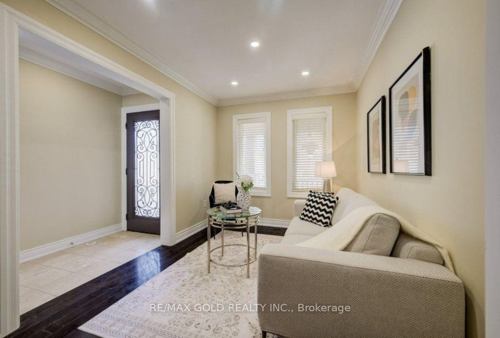 688 Hepburn Road, Milton, ON L9T 0M5 photo 3