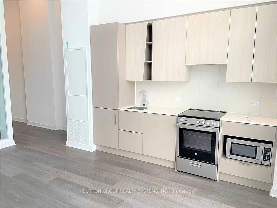 3900 Confederation Parkway 414, Mississauga, ON L5B 0M3 photo 2