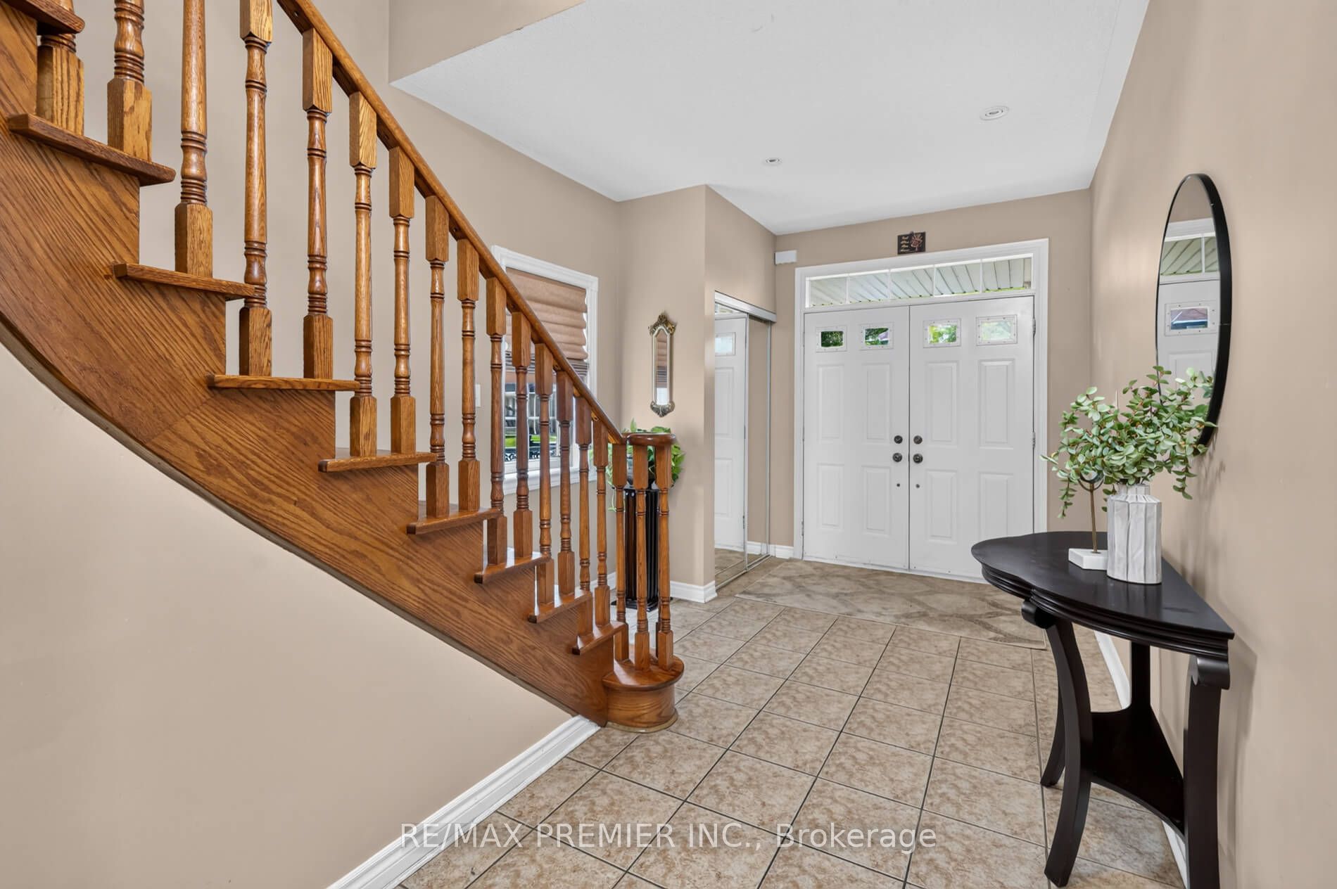 19 Timberwolf Road, Brampton, ON L6P 2B4 photo 4
