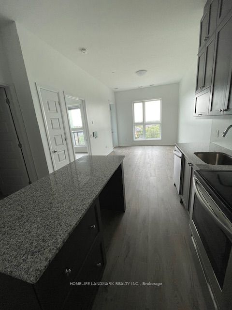 95 Dundas Street S 411, Oakville, ON L6M 5N4 photo 5
