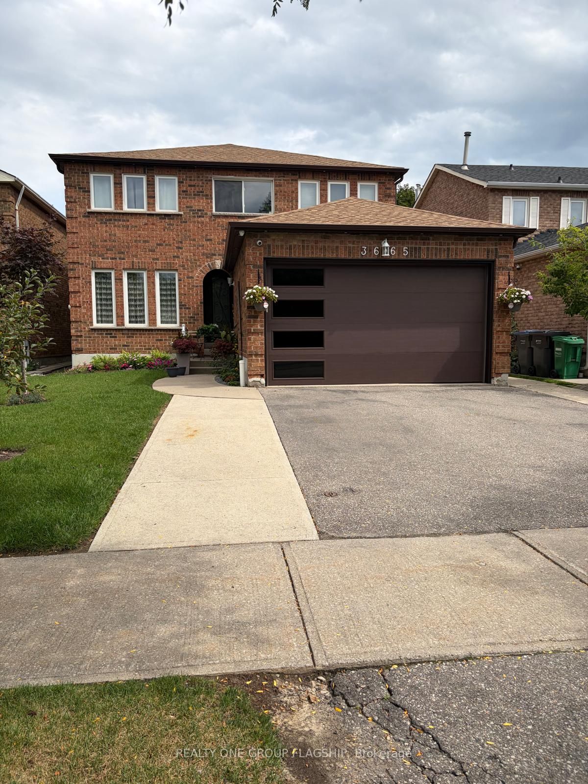 3665 Colonial upper Drive, Mississauga, ON L5L 4P2
