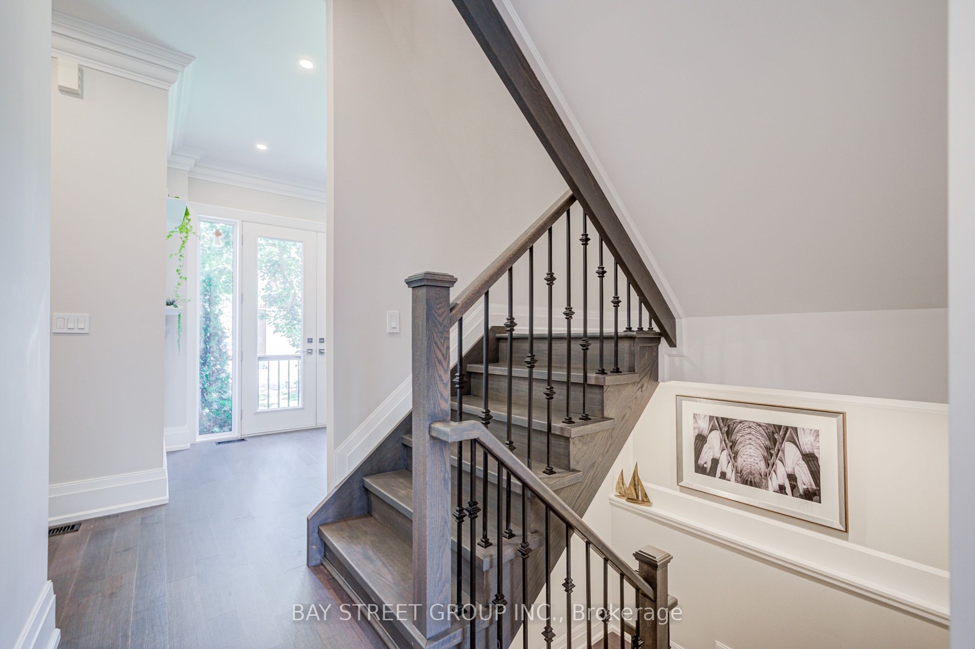 37 Barker Avenue, Toronto, ON M9V 1E6 photo 5