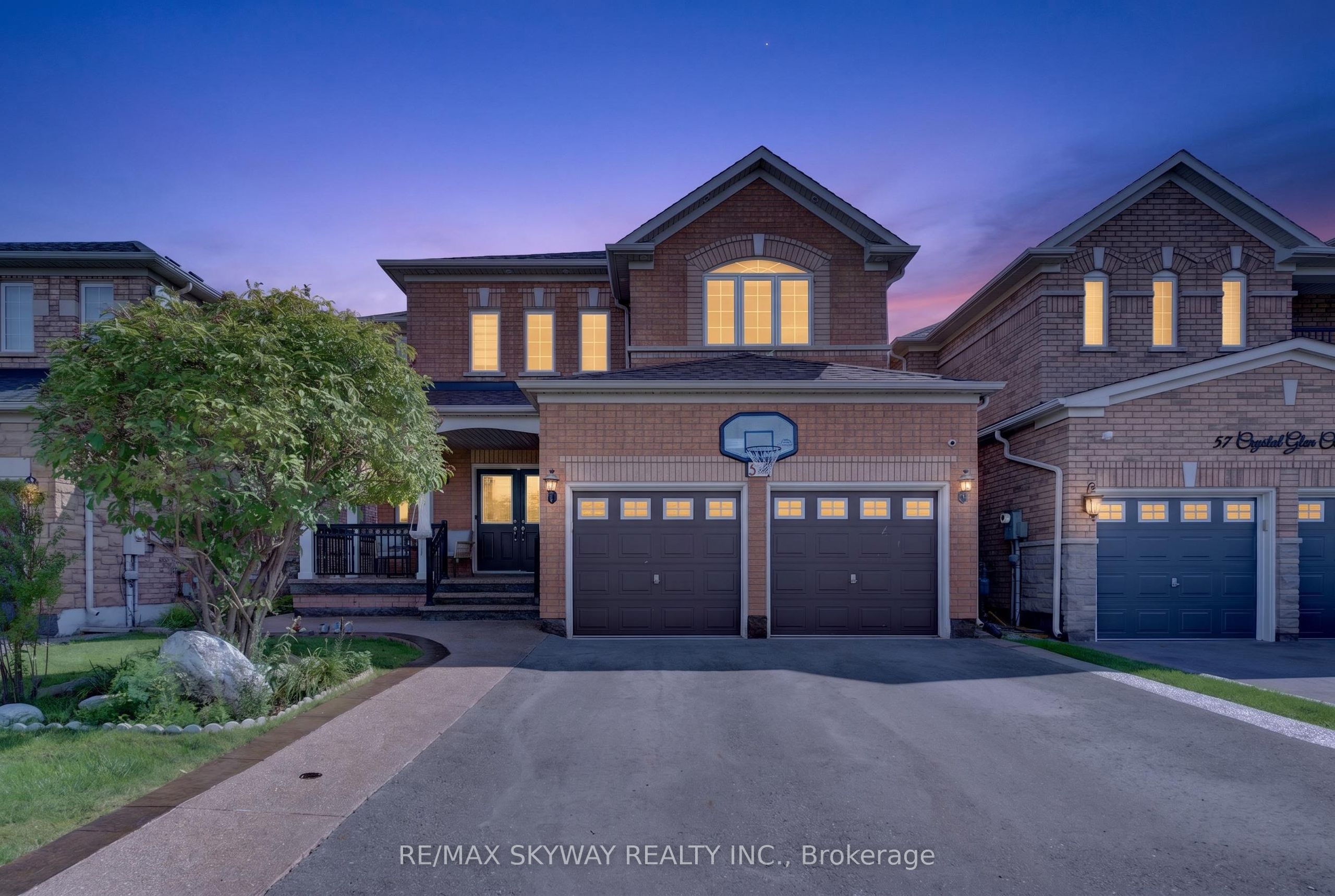 59 Crystal Glen Crescent, Brampton, ON L6X 0K2 photo 2