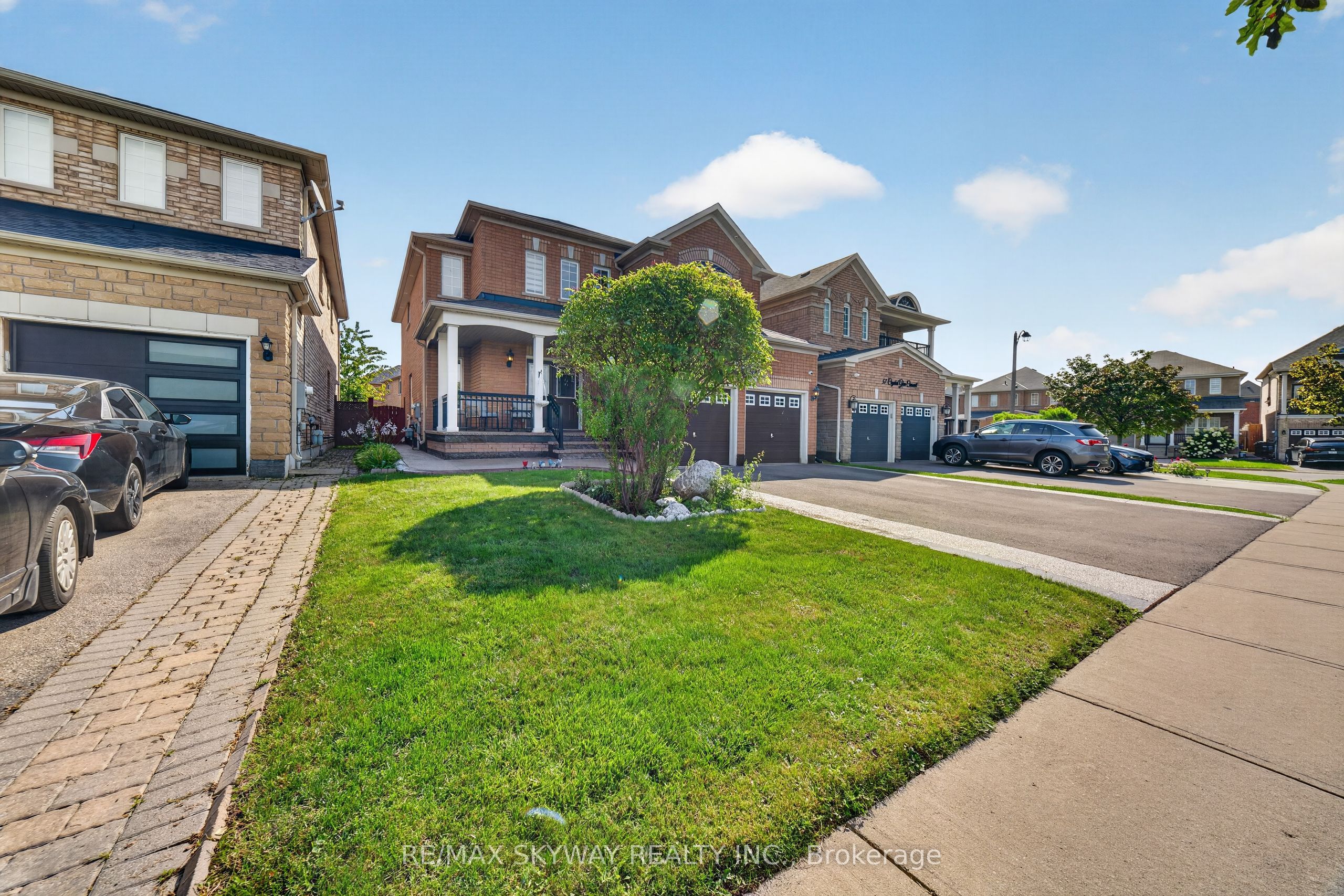 59 Crystal Glen Crescent, Brampton, ON L6X 0K2 photo 5