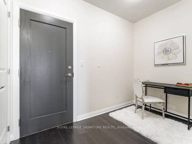 5025 Four Springs Avenue 903, Mississauga, ON L5R 0G5 photo 2