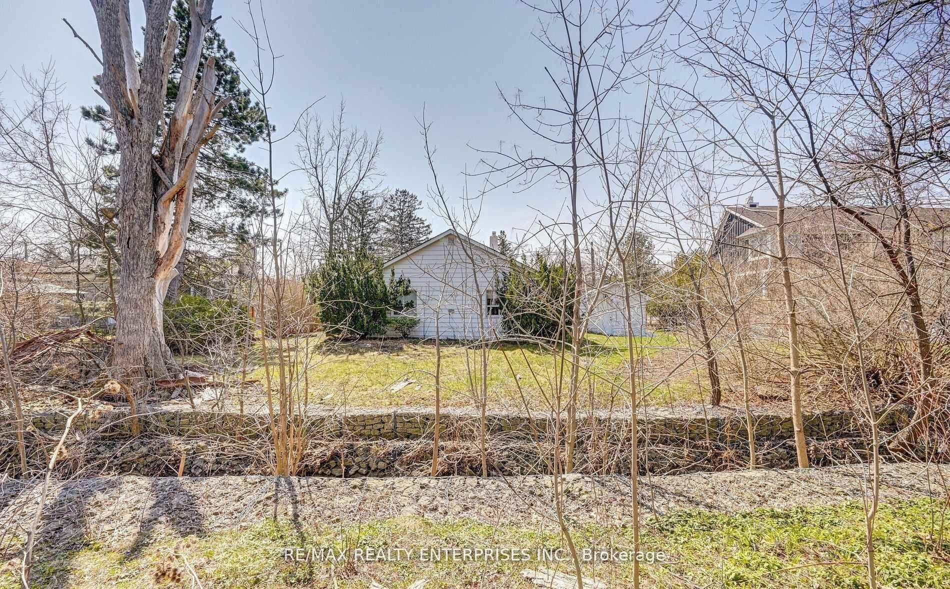 1235 Old River Road, Mississauga, ON L5G 3G2 photo 3