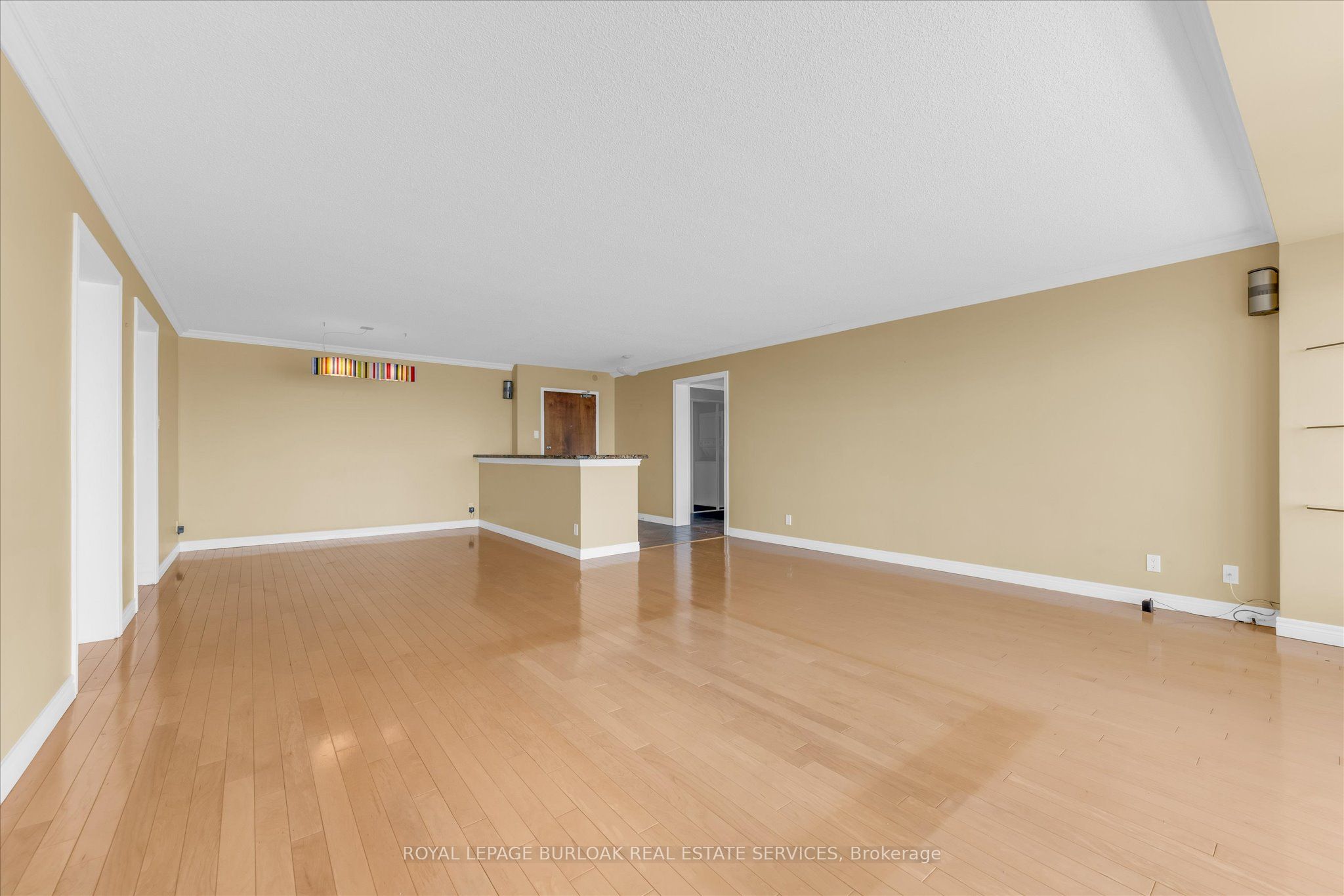 5280 Lakeshore Road 510, Burlington, ON L7L 5R1 photo 5