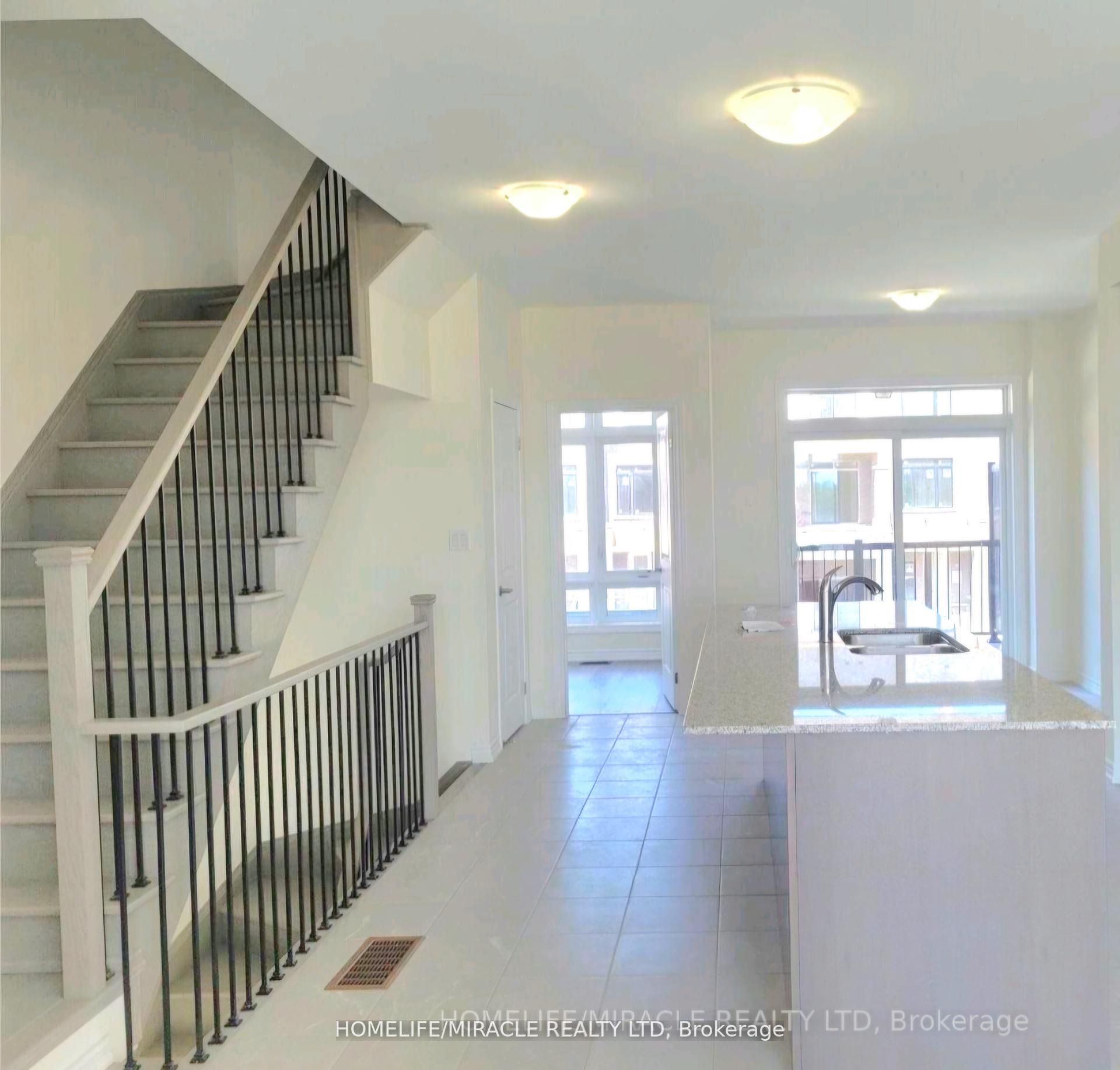 64 Purple Sage Drive, Brampton, ON L6P 4N9 photo 3