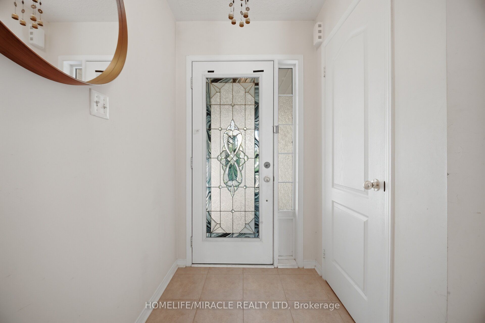 101 Crystalview Crescent, Brampton, ON L6P 2S2 photo 5