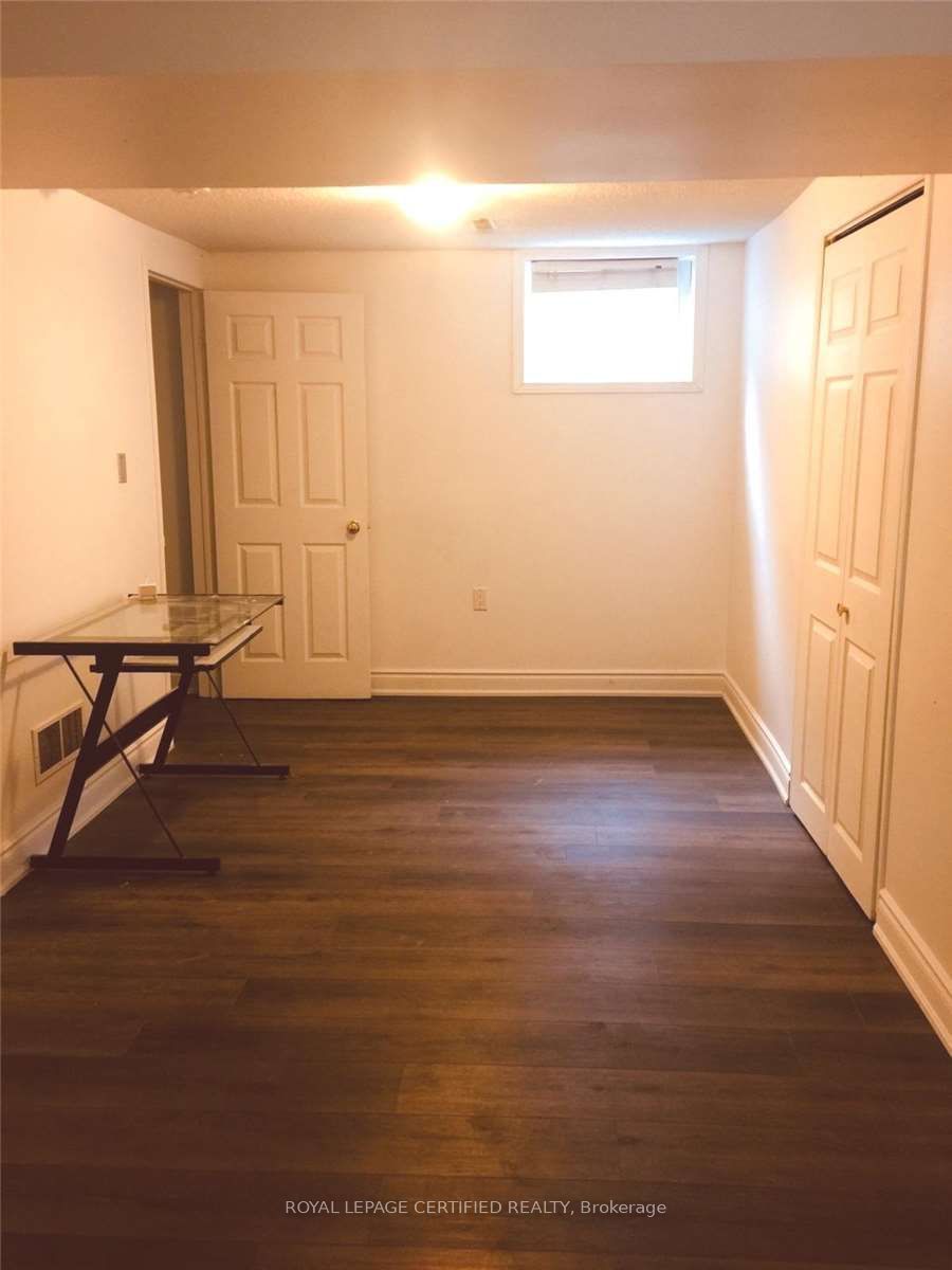 2528 Symington Court Basement, Mississauga, ON L5N 4L4 photo 5