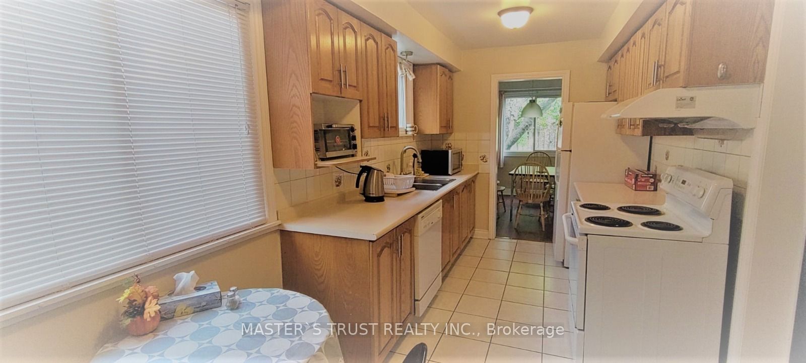 95 Orsett Street RM 2, Oakville, ON L6H 2P1 photo 5