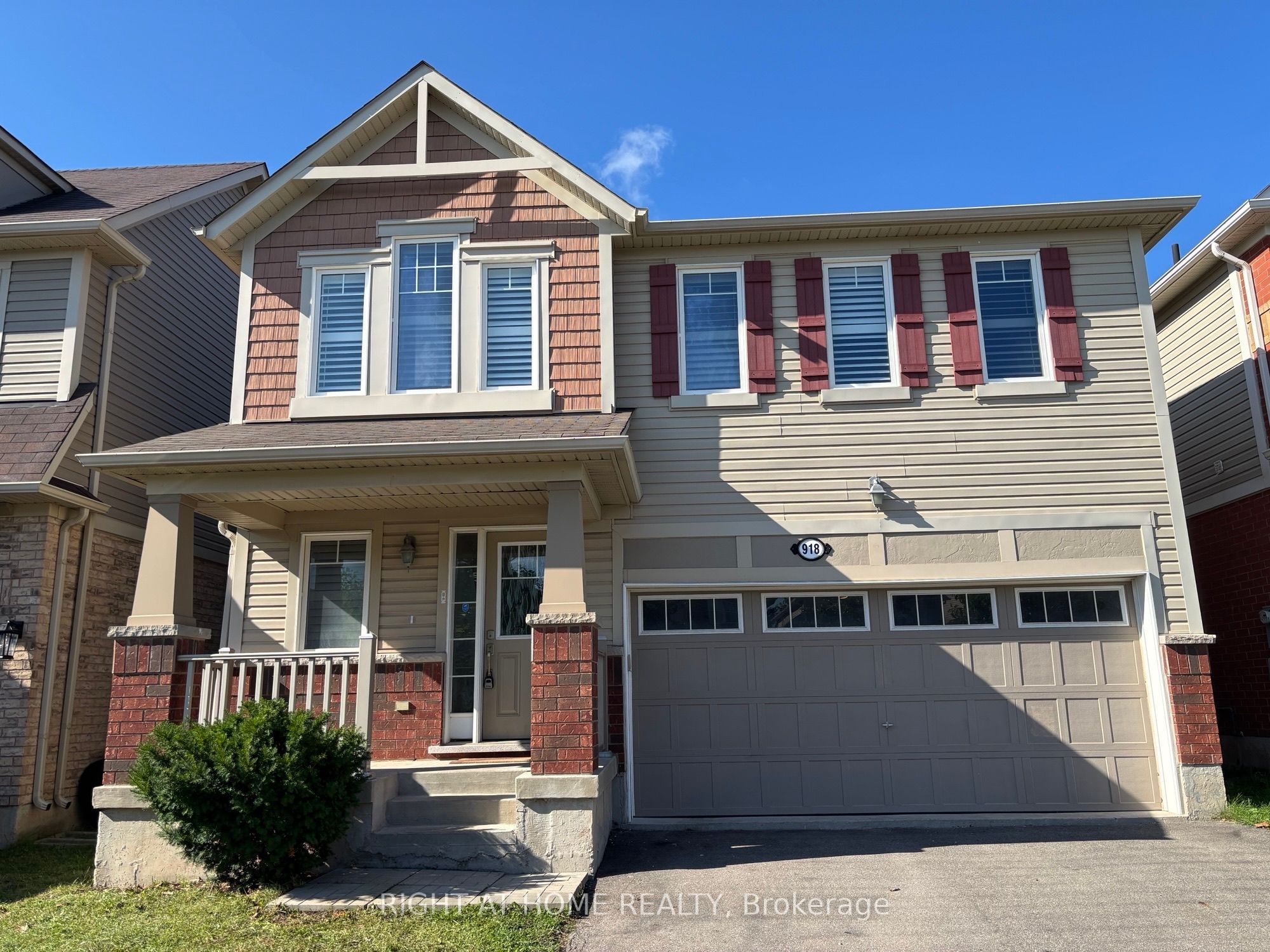 918 Farmstead Drive, Milton, ON L9T 8J5