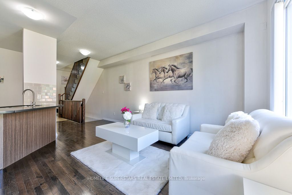 61 Utopia Way, Brampton, ON L6P 4A4 photo 4