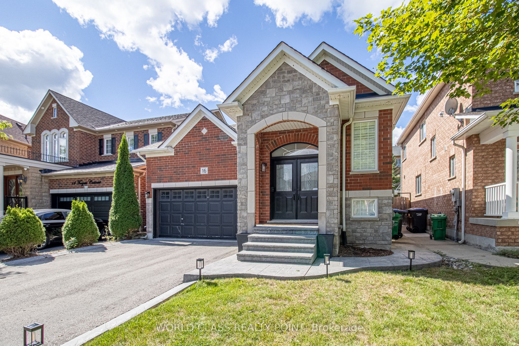 16 Tregate Crescent, Brampton, ON L7A 2P3 photo 3