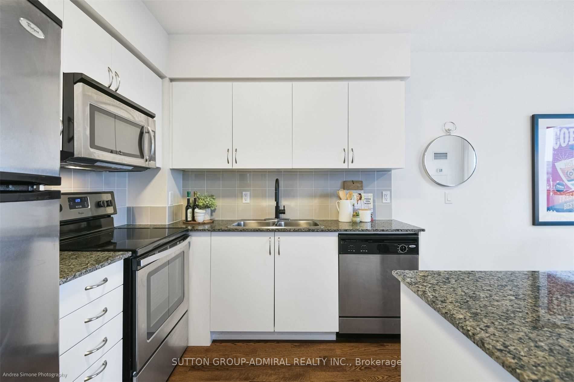 2230 Lake Shore Boulevard W 603, Toronto, ON M8V 0B2 photo 3