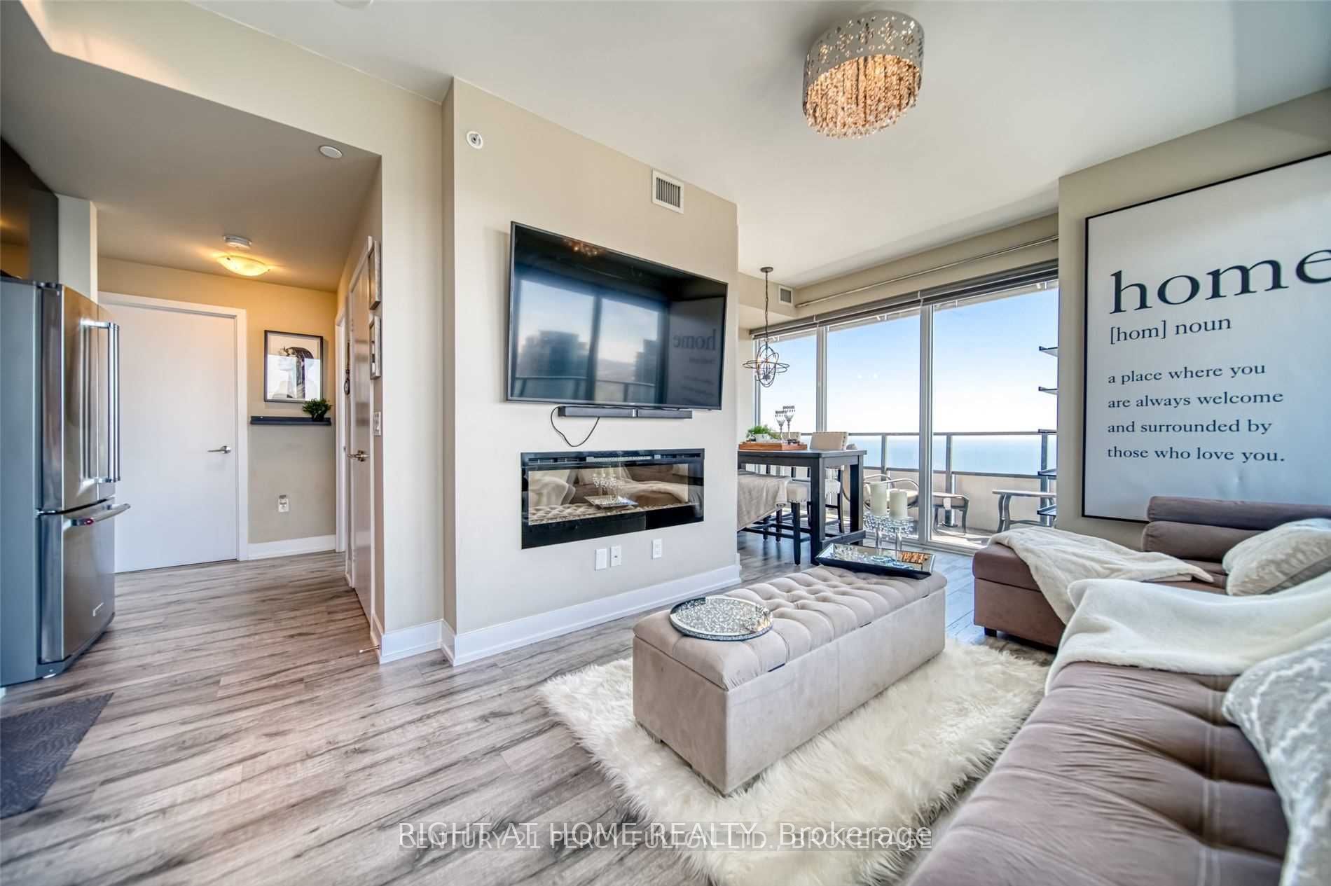 30 Shore Breeze Drive 20, Toronto, ON M8V 1A1 photo 3
