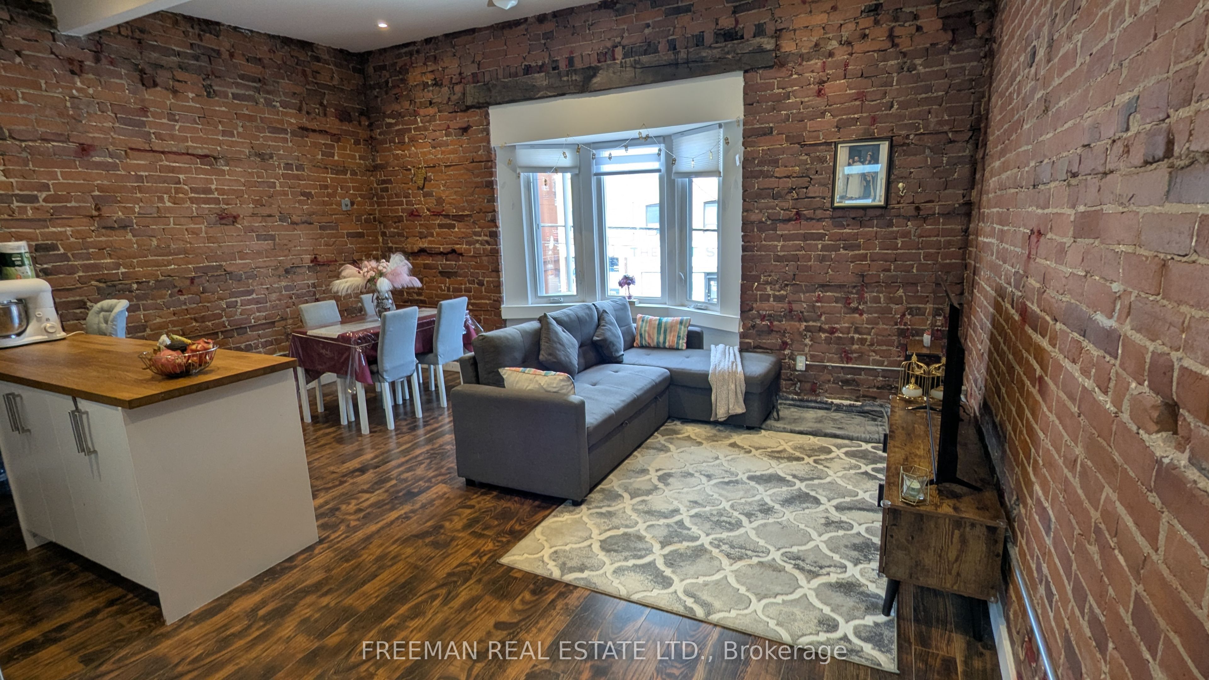 1190 Weston Road 2nd flr, Toronto, ON M6M 4P4 photo 5
