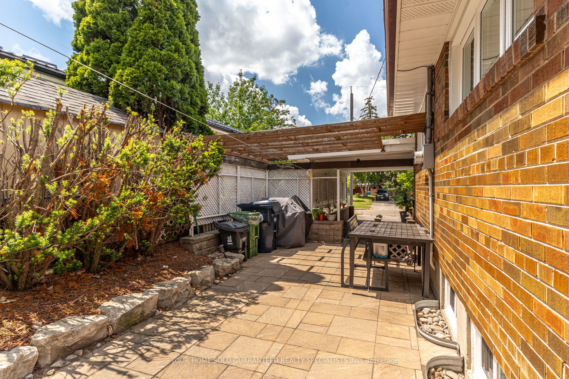 5 Hallow Crescent, Toronto, ON M9W 2V8 photo 4