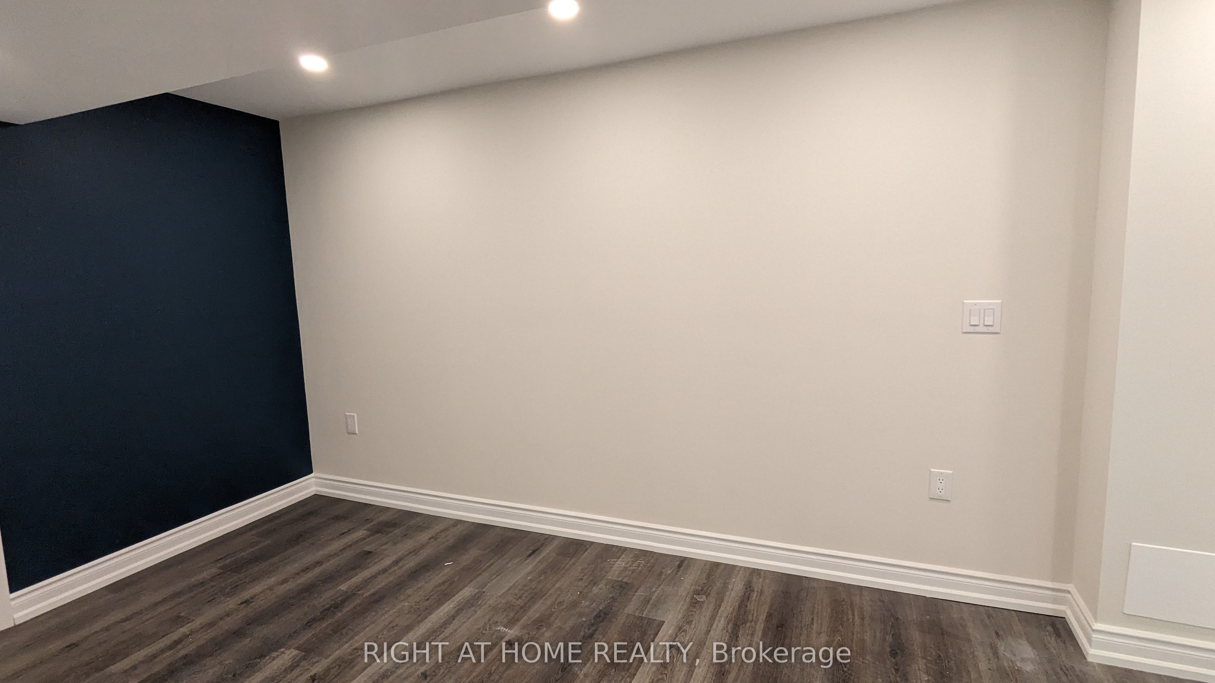 5654 Churchill Meadows Boulevard Basement Unit, Mississauga, ON L5M 7A7 photo 5