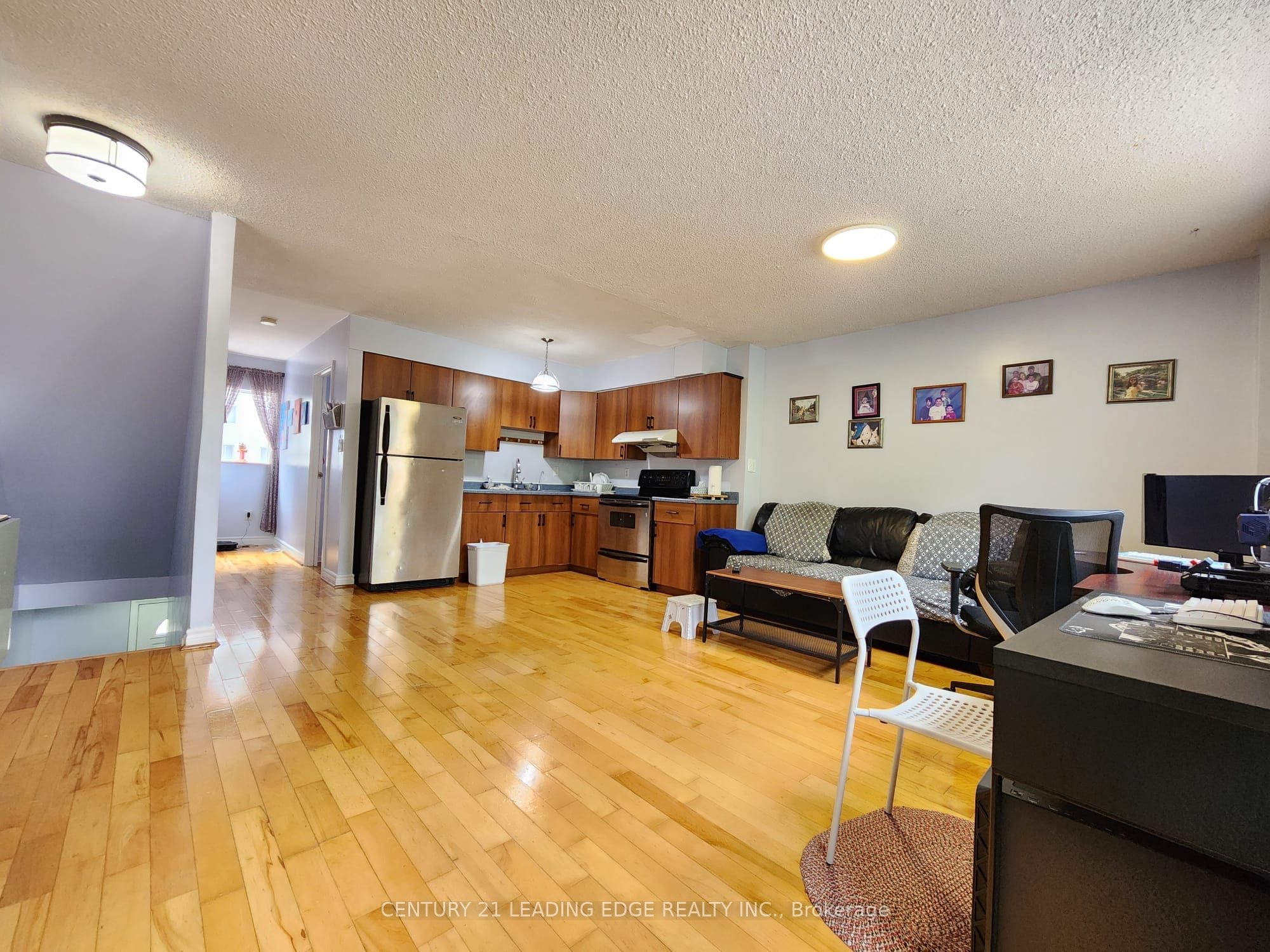 203 Lotherton Pathway 82, Toronto, ON M6B 2G6 photo 4