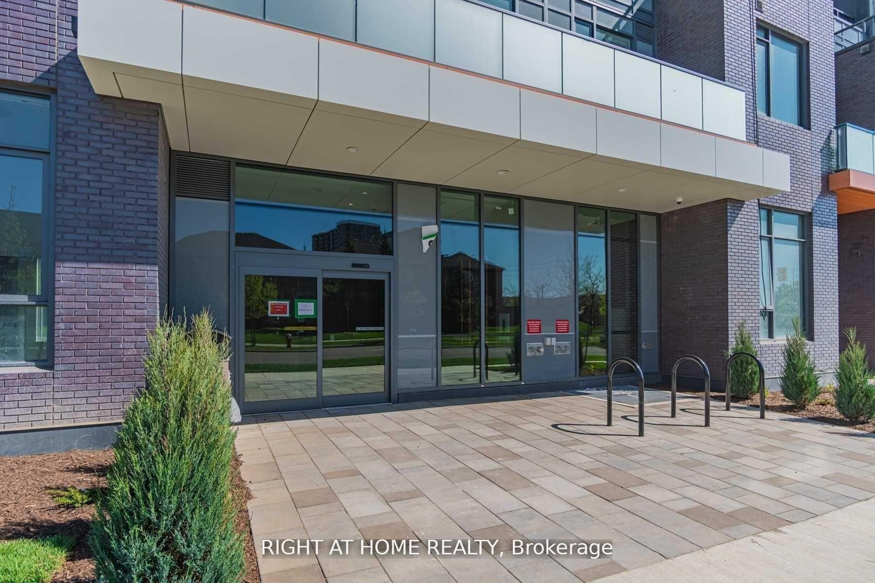 8 Nahani Way 2918, Mississauga, ON L4Z 4J8 photo 3