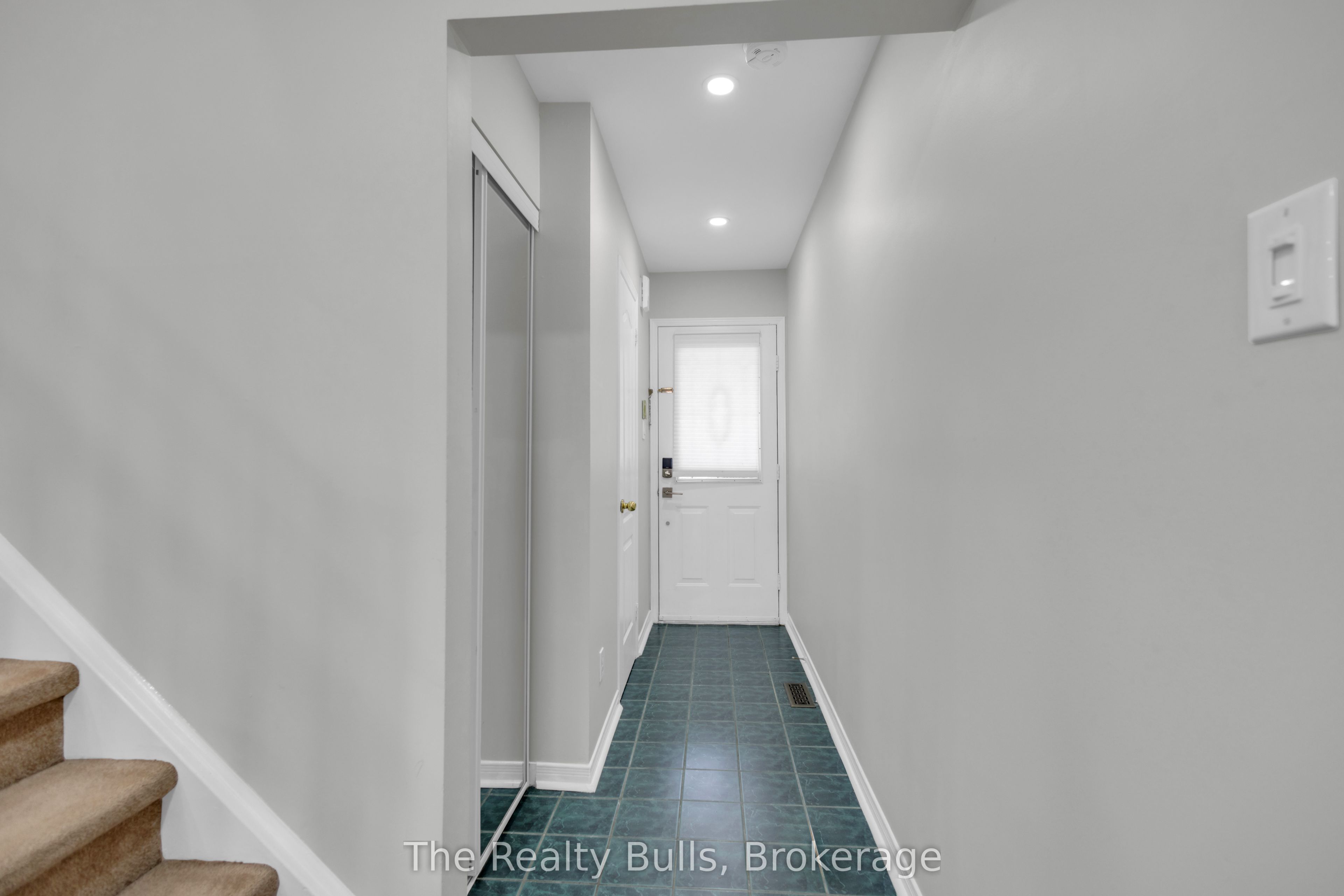 1292 Sherwood Mills Boulevard 136, Mississauga, ON L5V 2G8 photo 3