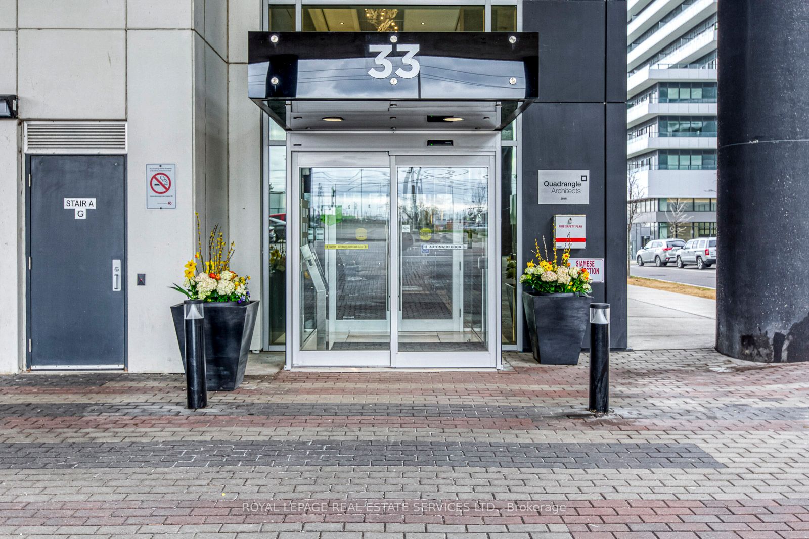 33 Shore Breeze Drive 3706, Toronto, ON M8V 0G1 photo 2