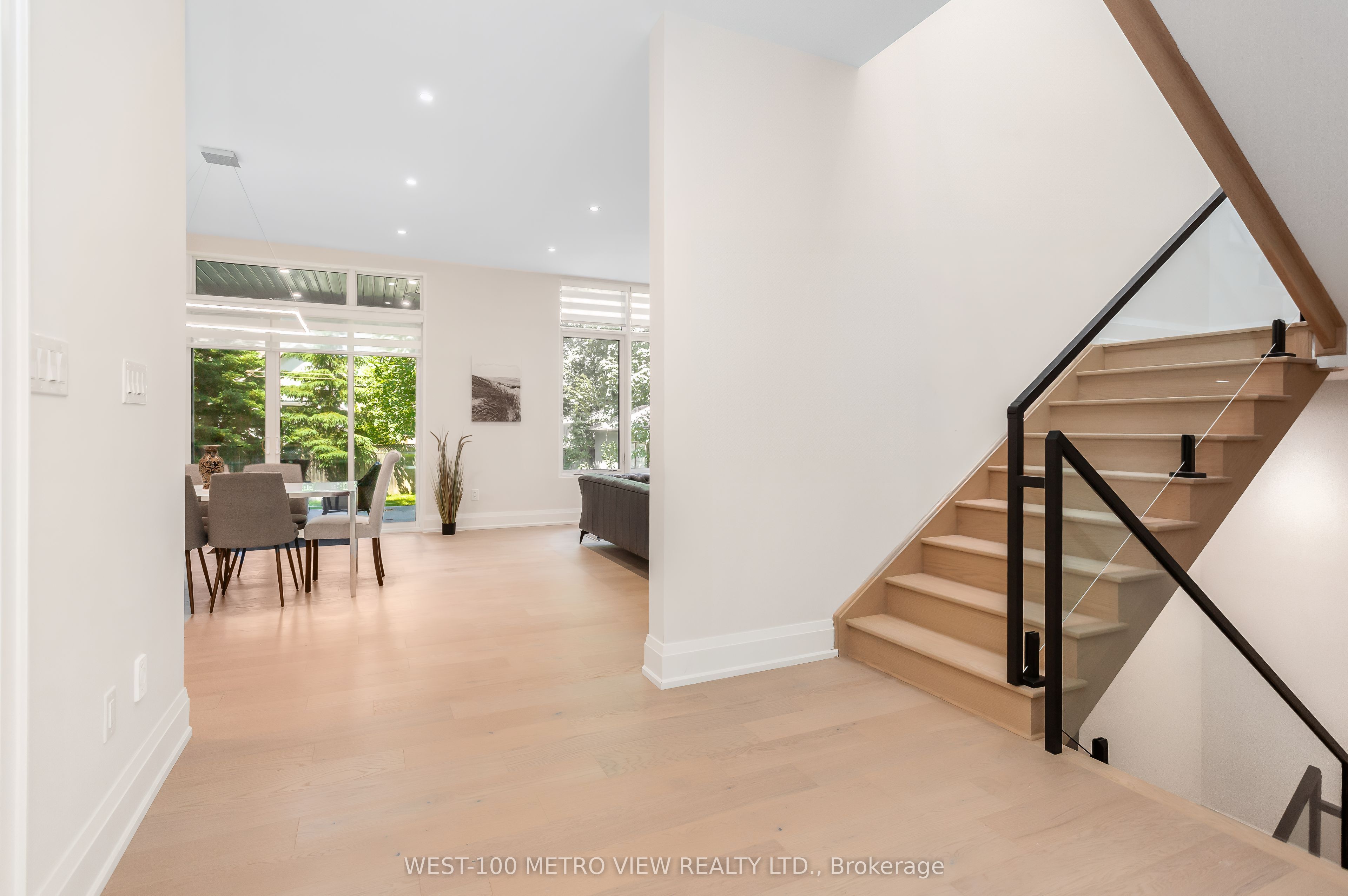 245 Bronte Road, Oakville, ON L6L 3C6 photo 5