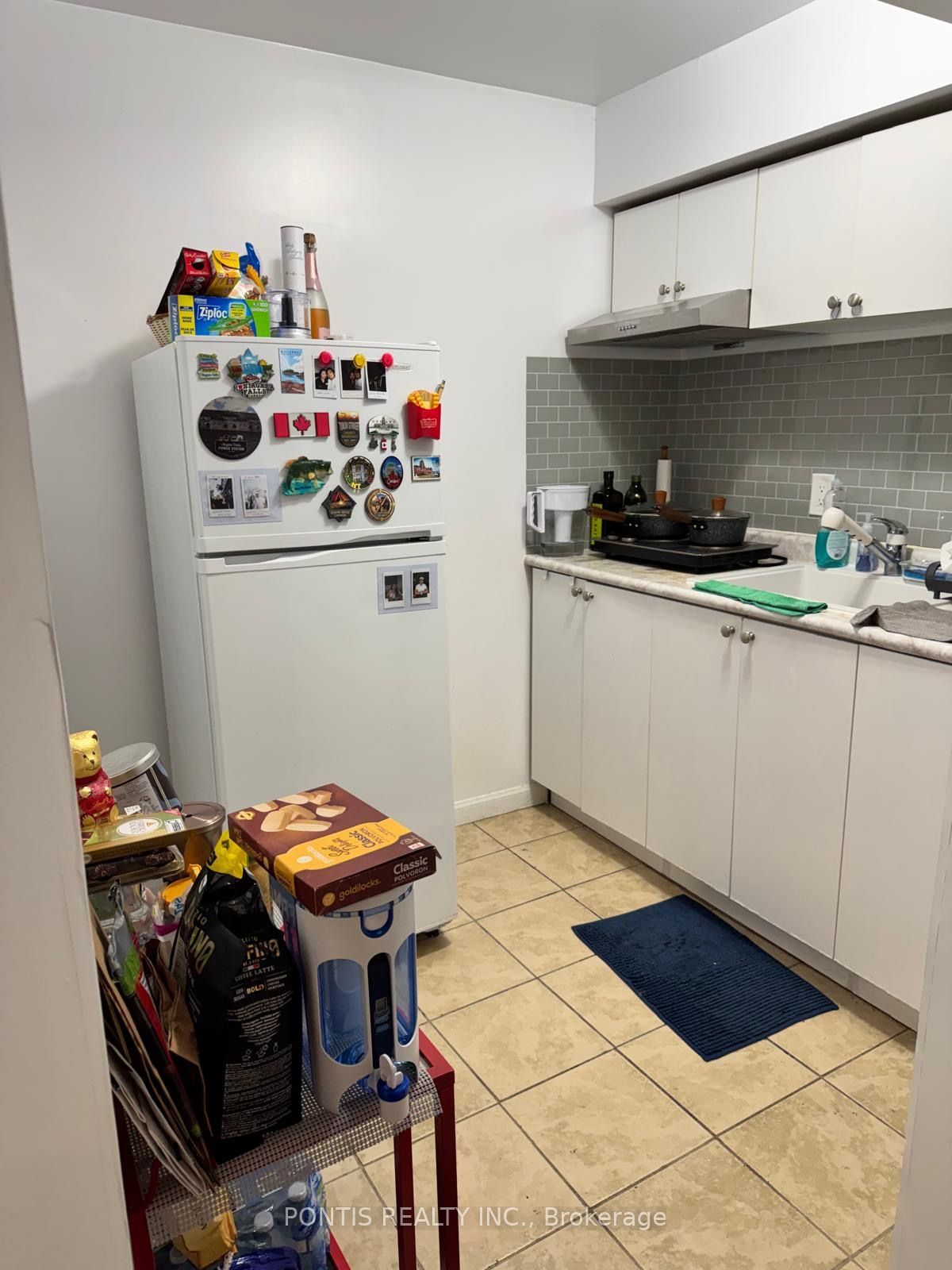 588 Dolly Bird Lane Basement, Mississauga, ON L5W 1G7 photo 5