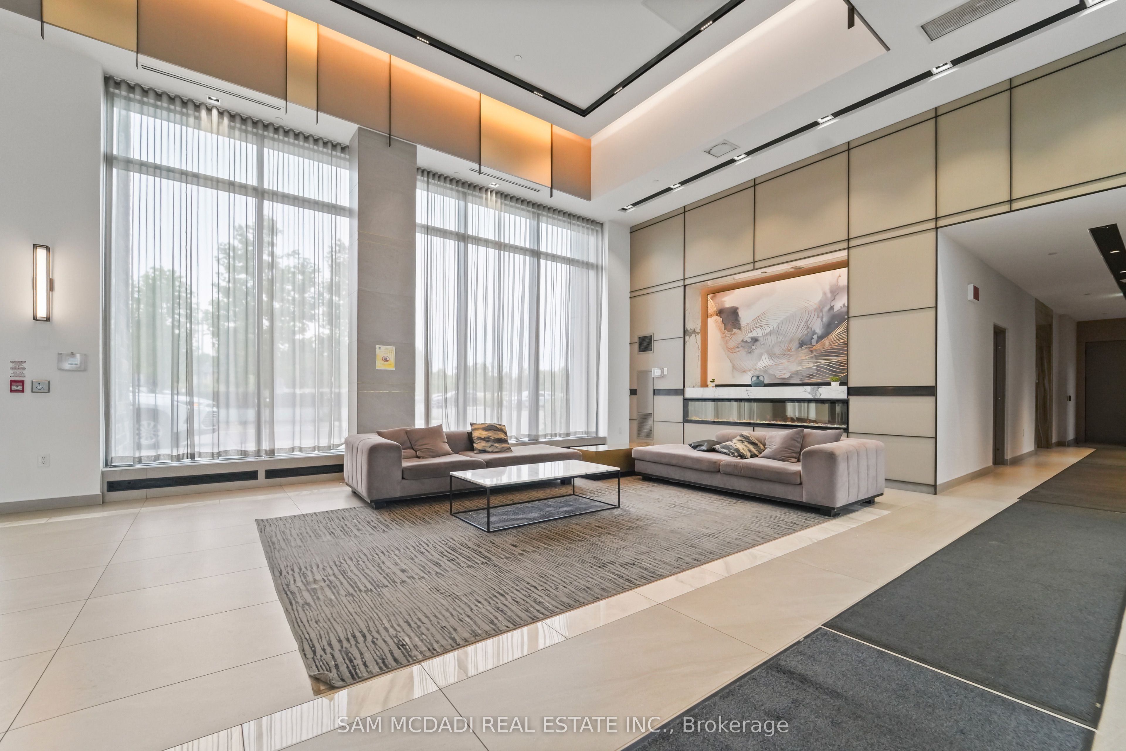 4675 Metcalfe Avenue 1508, Mississauga, ON L5M 0Z8 photo 2