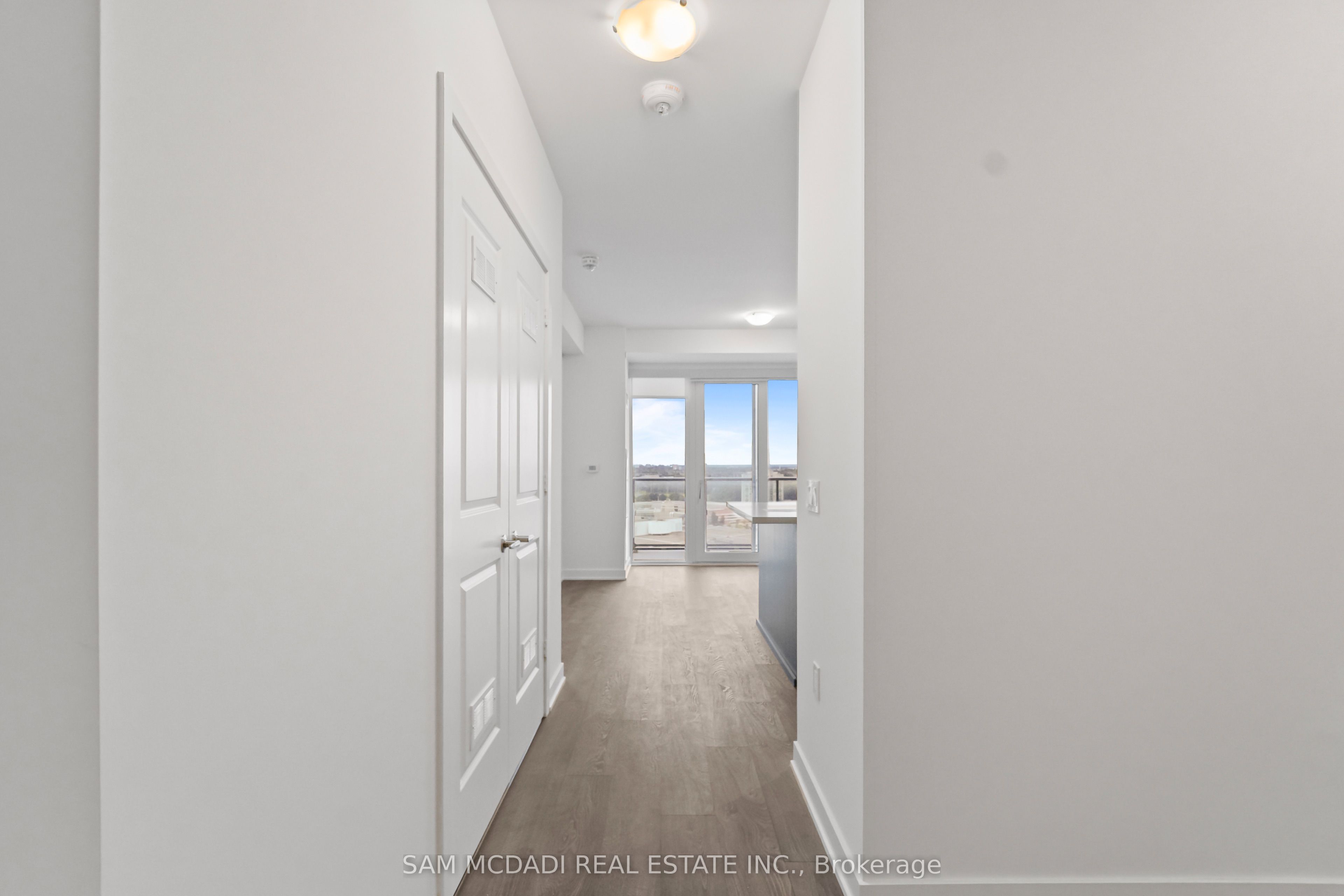 4675 Metcalfe Avenue 1508, Mississauga, ON L5M 0Z8 photo 4