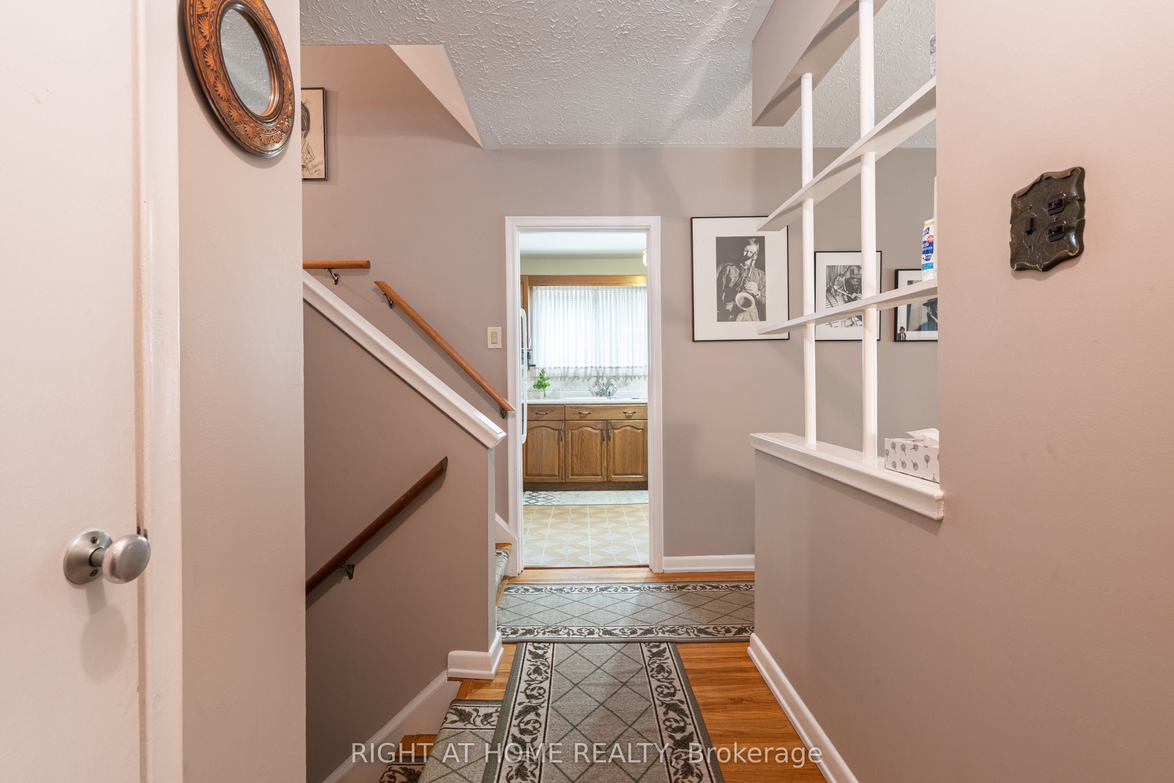 22 Monterrey Drive, Toronto, ON M9V 1S8 photo 5