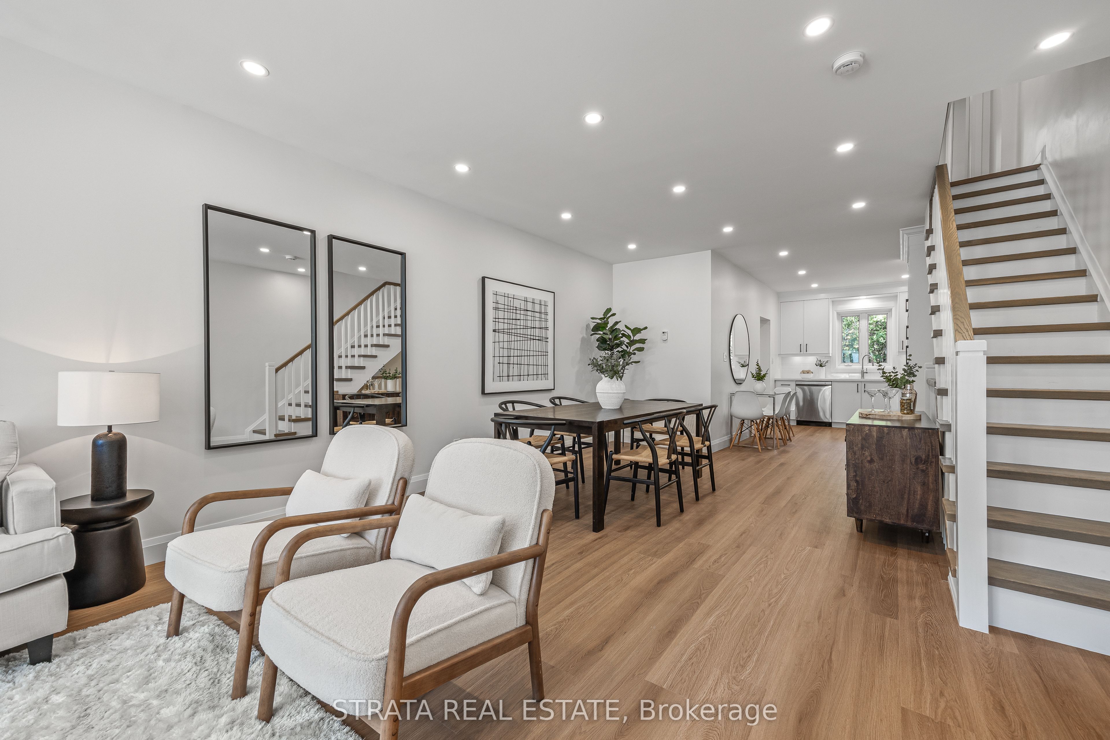 316 St Johns Road, Toronto, ON M6S 2K2 photo 4