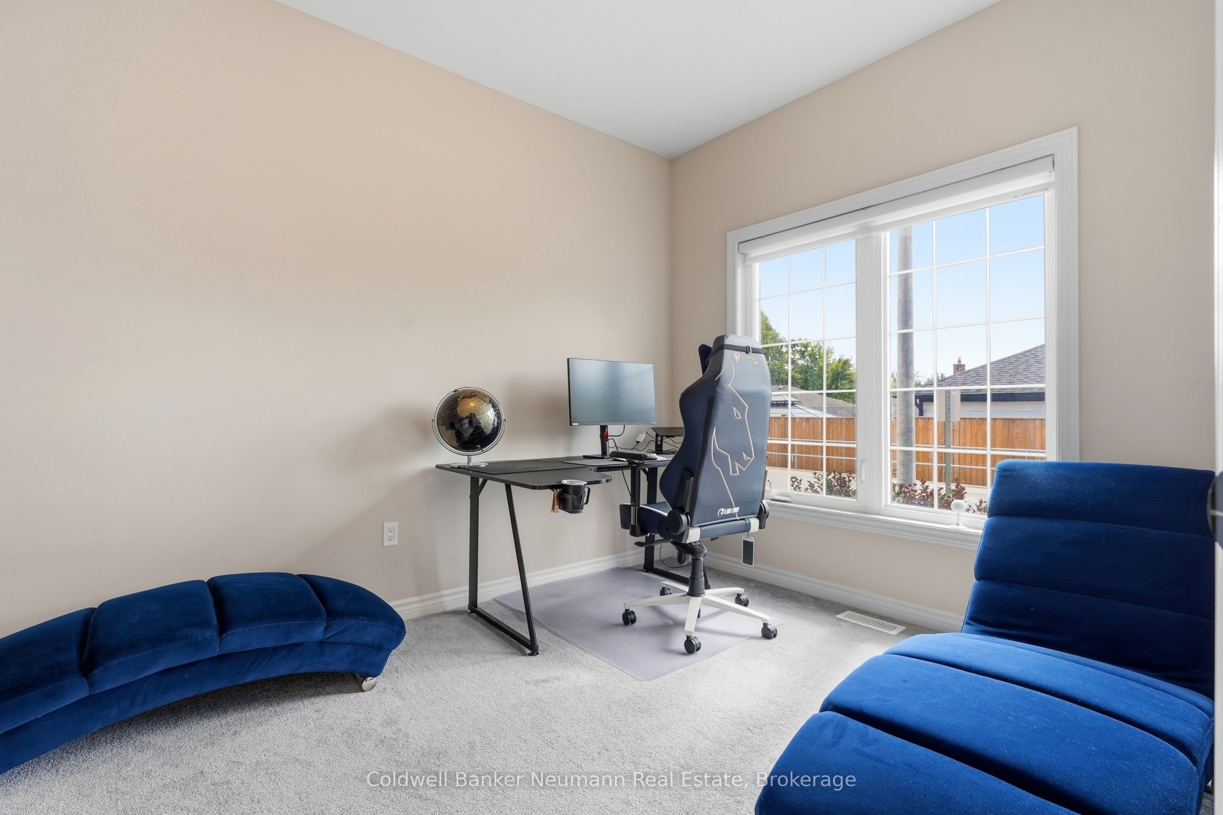 3 Braida Lane, Halton Hills, ON L7J 0B7 photo 5