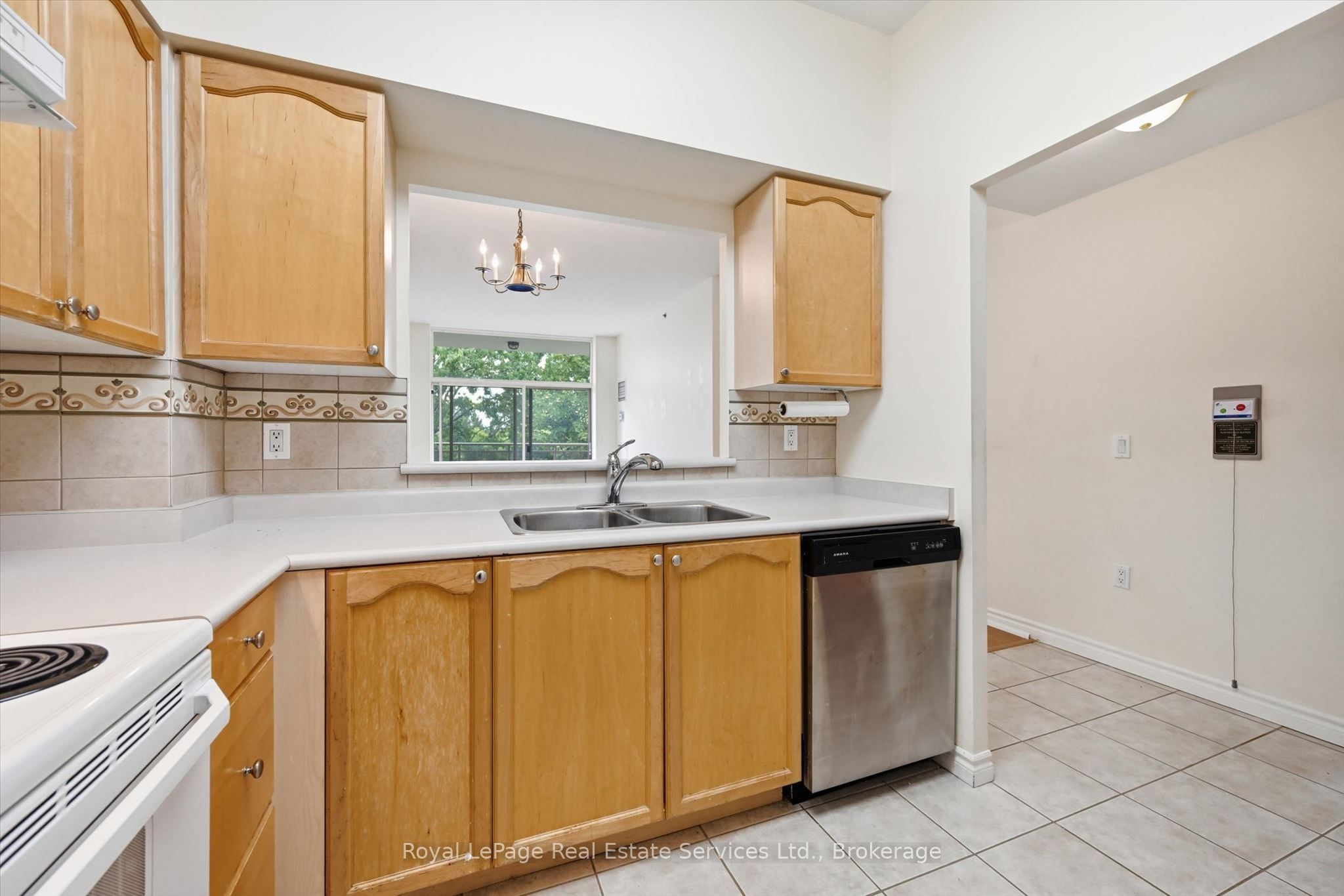 100 Burloak Drive 1510, Burlington, ON L7L 6P6 photo 5