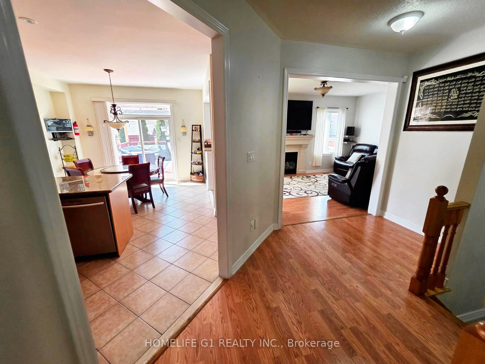 62 Dewside Drive, Brampton, ON L6R 0X5 photo 3