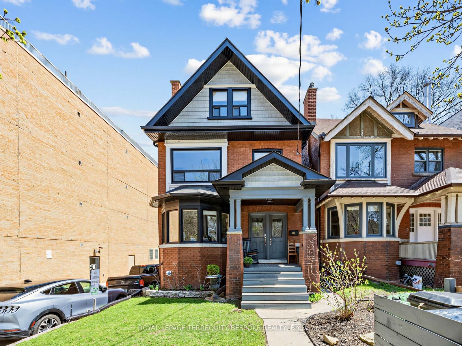 505 Parkside Drive, Toronto, ON M6R 2Z9 photo 2