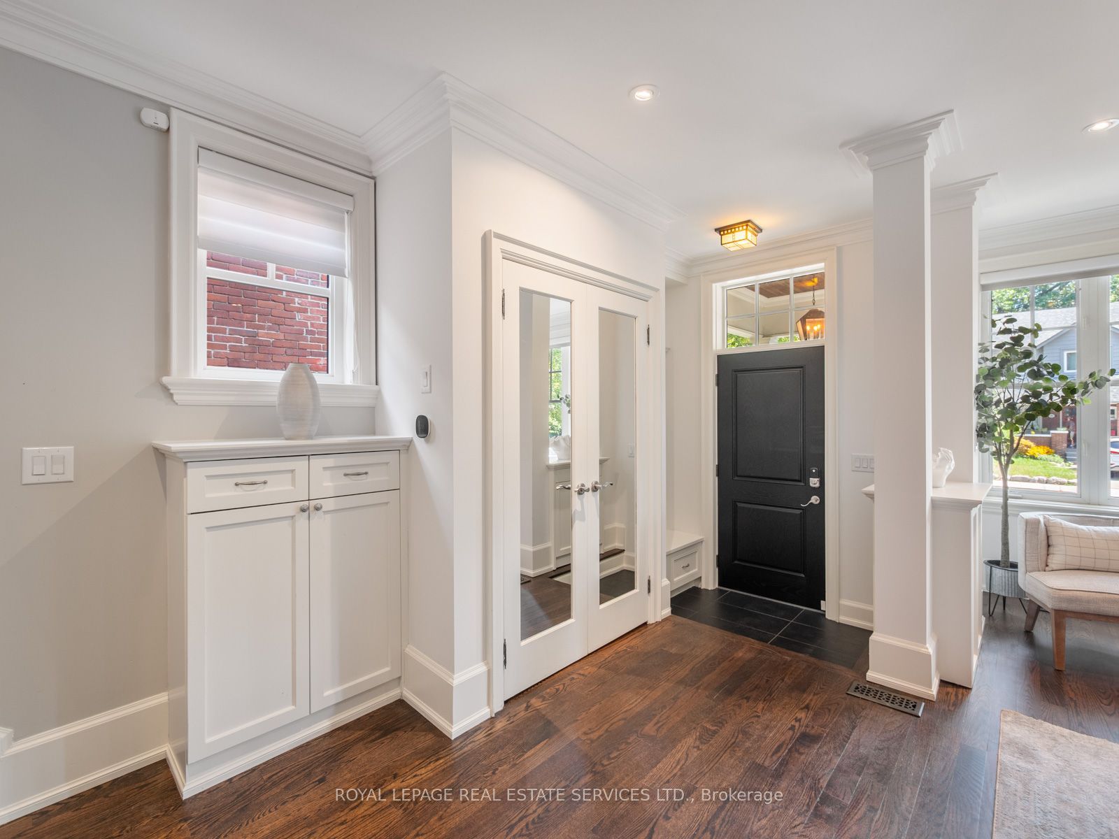 330 Willard Avenue, Toronto, ON M6S 3R2 photo 4